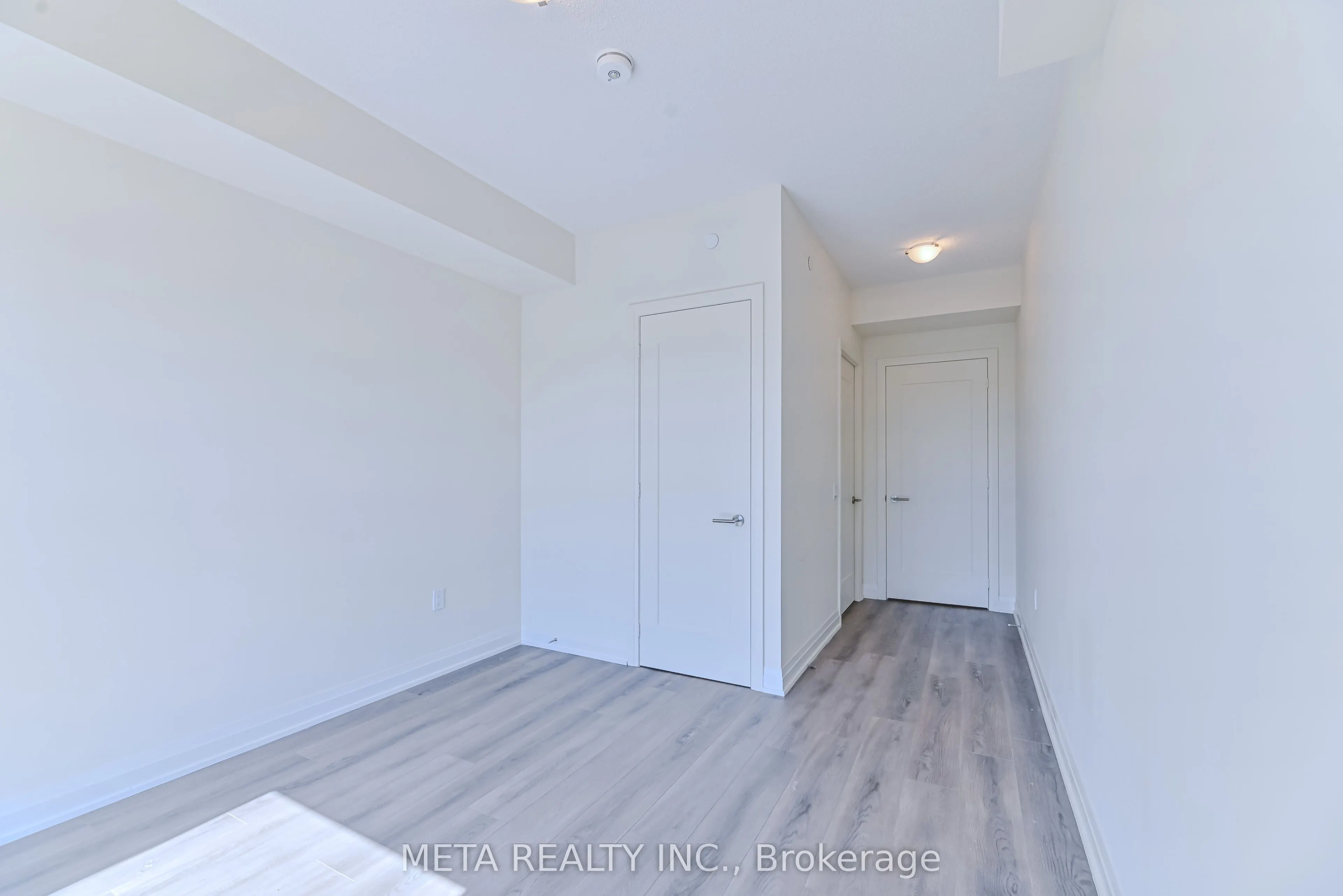 509 Dundas Street ##618