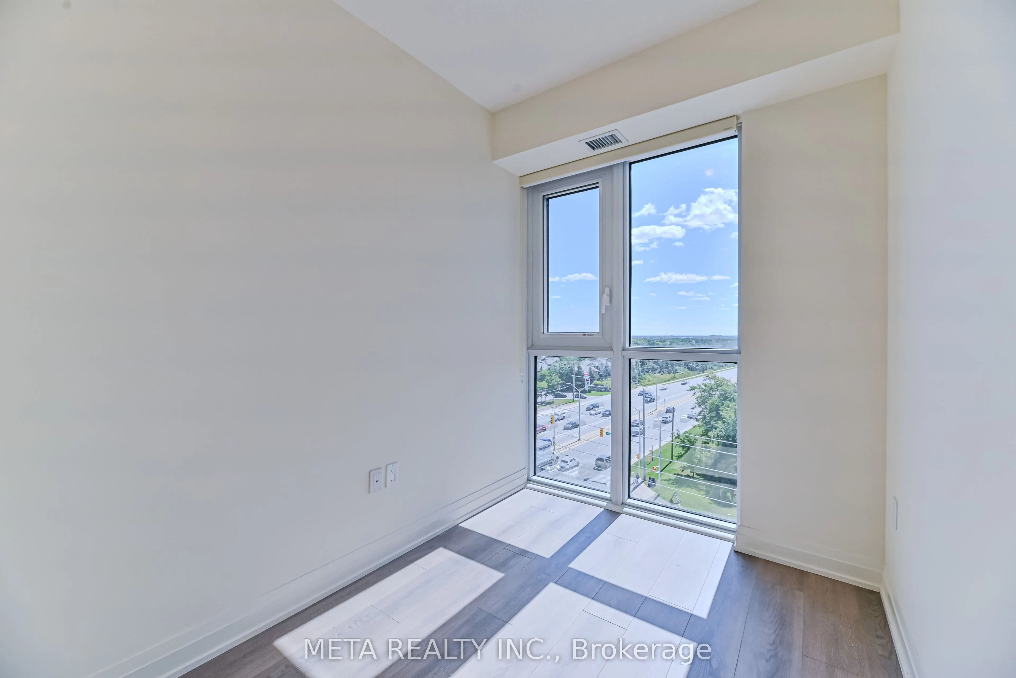 509 Dundas Street ##618