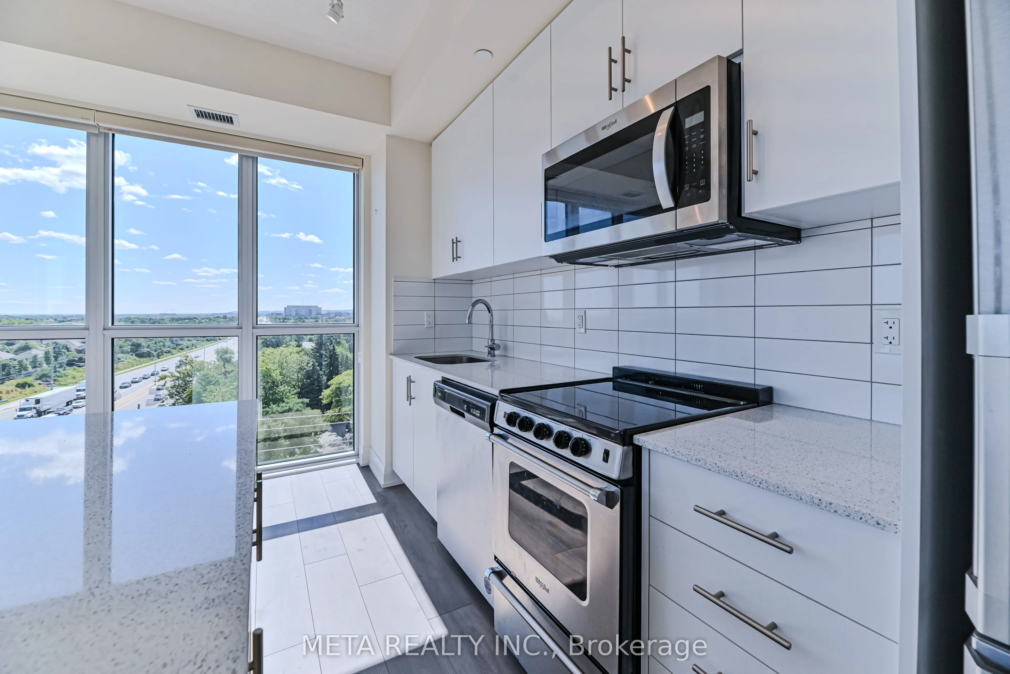 509 Dundas Street ##618