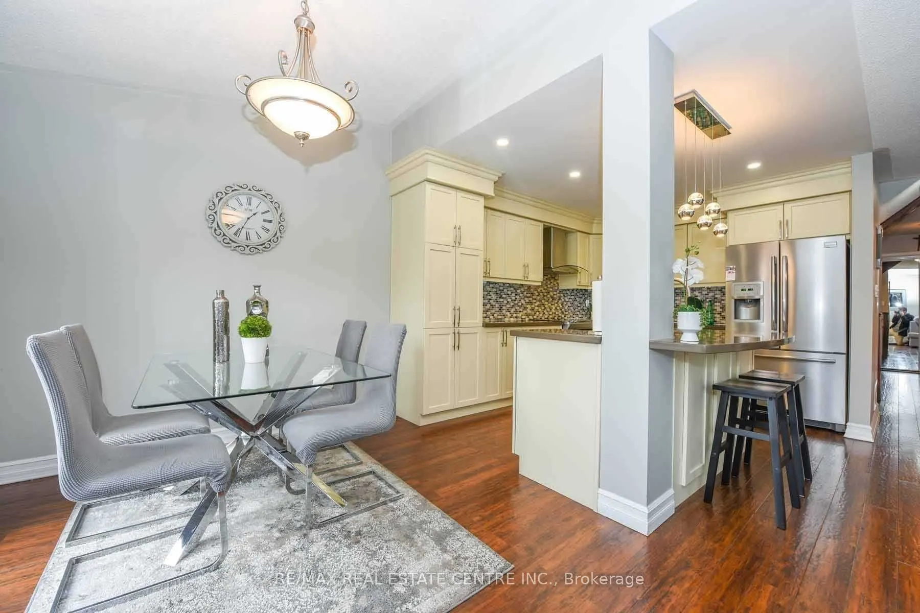 764 Avocado Crescent