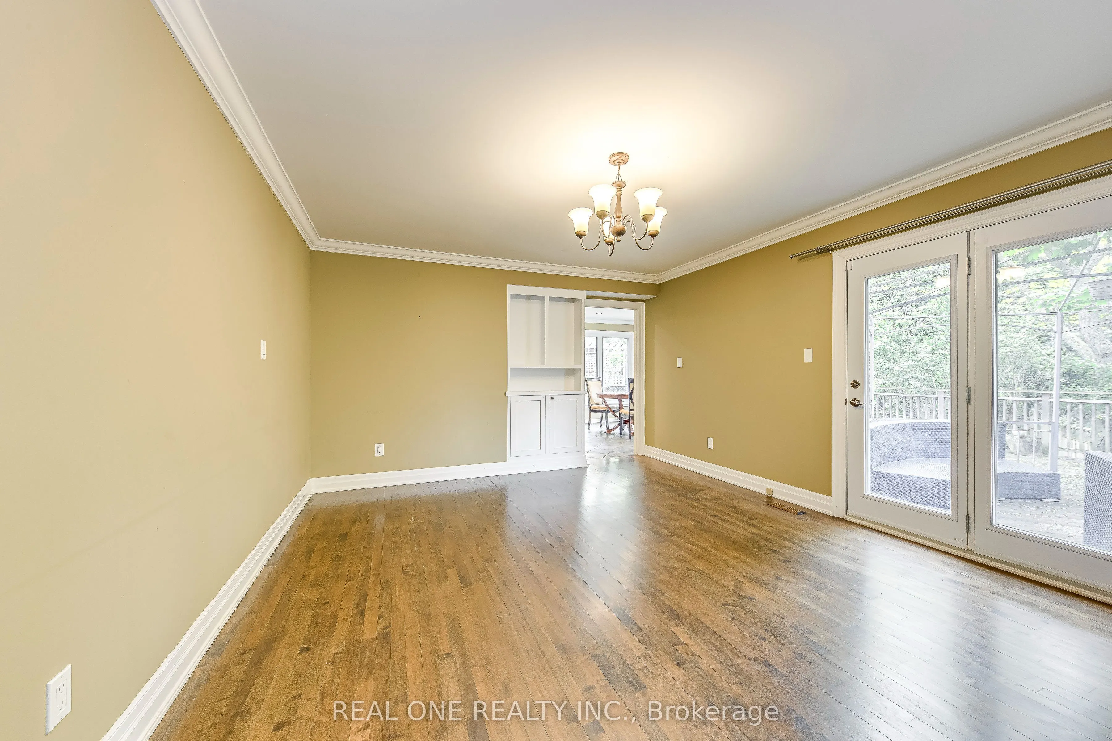 1236 Woodview Drive