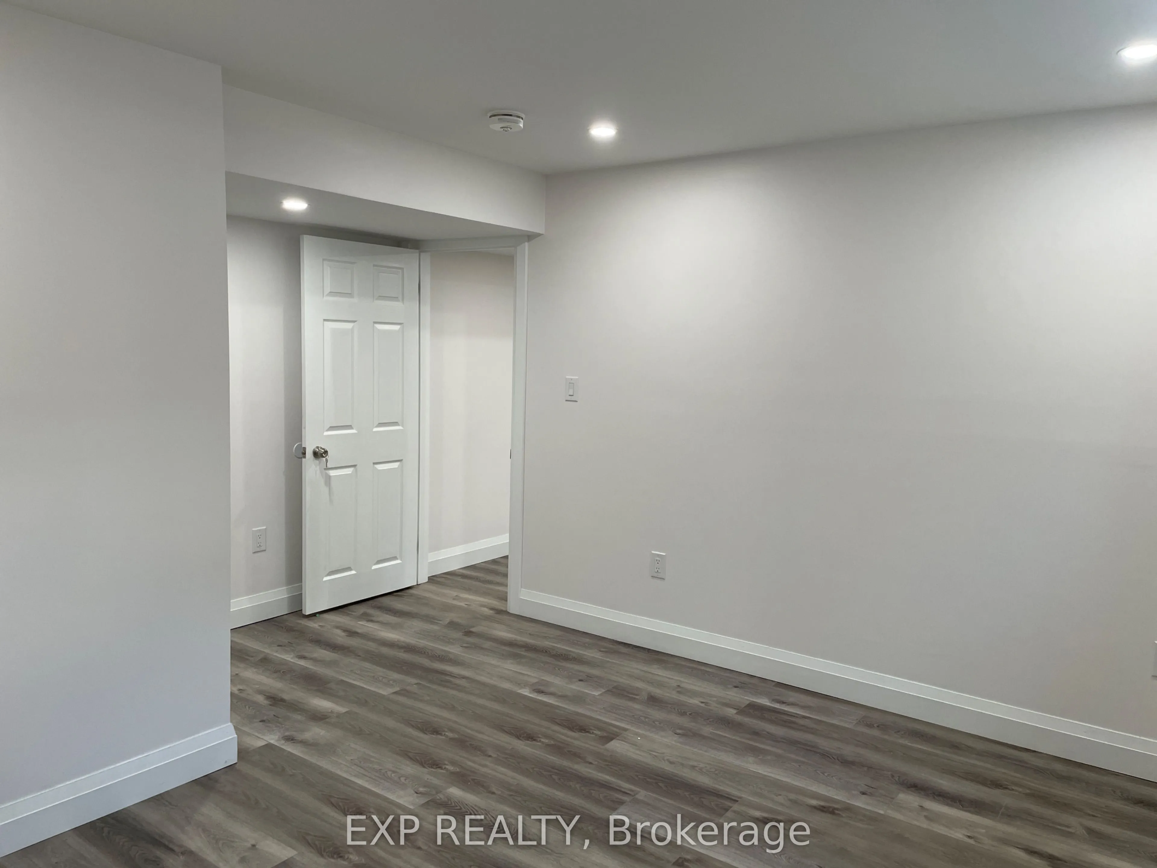 122 Stowmarket Street #Basement