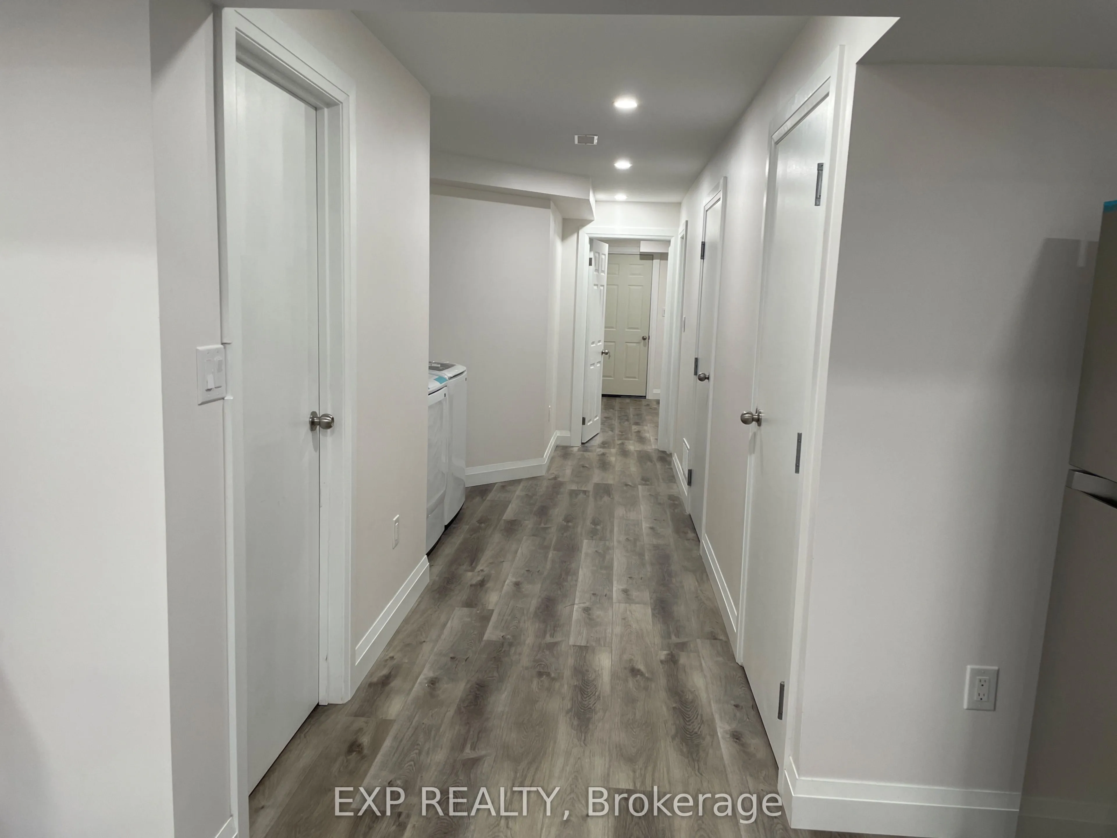 122 Stowmarket Street #Basement
