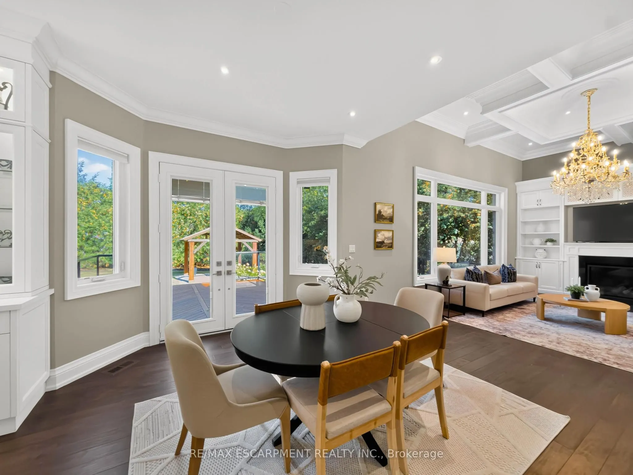 389 Belvenia Road