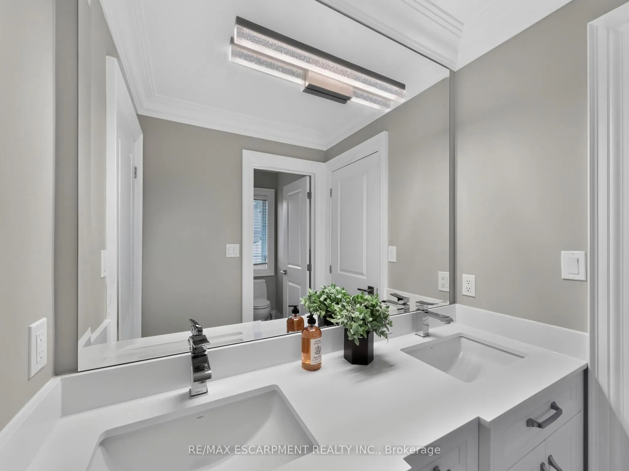 389 Belvenia Road