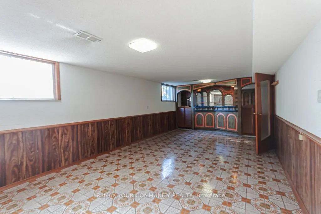 15 Valencia Crescent