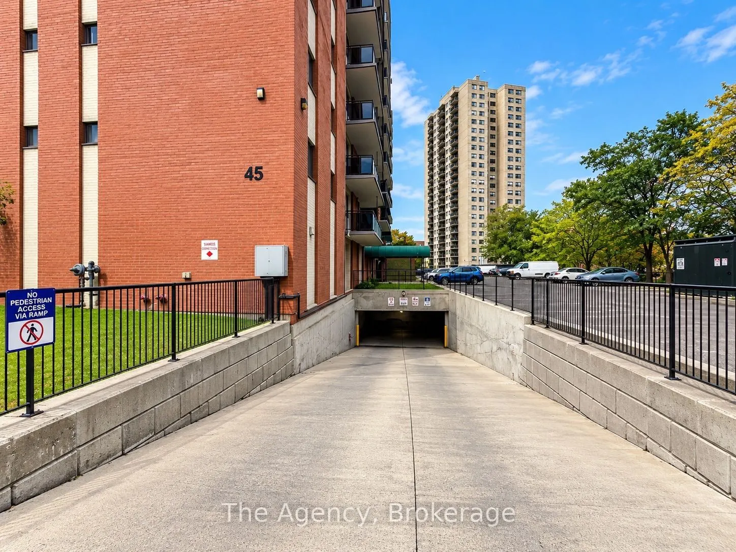 45 Paisley Boulevard W #309