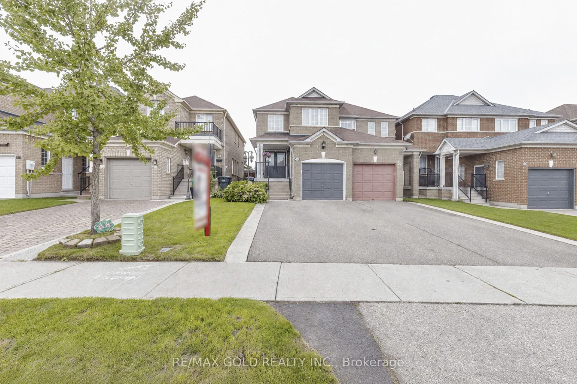 36 Summerdale Crescent