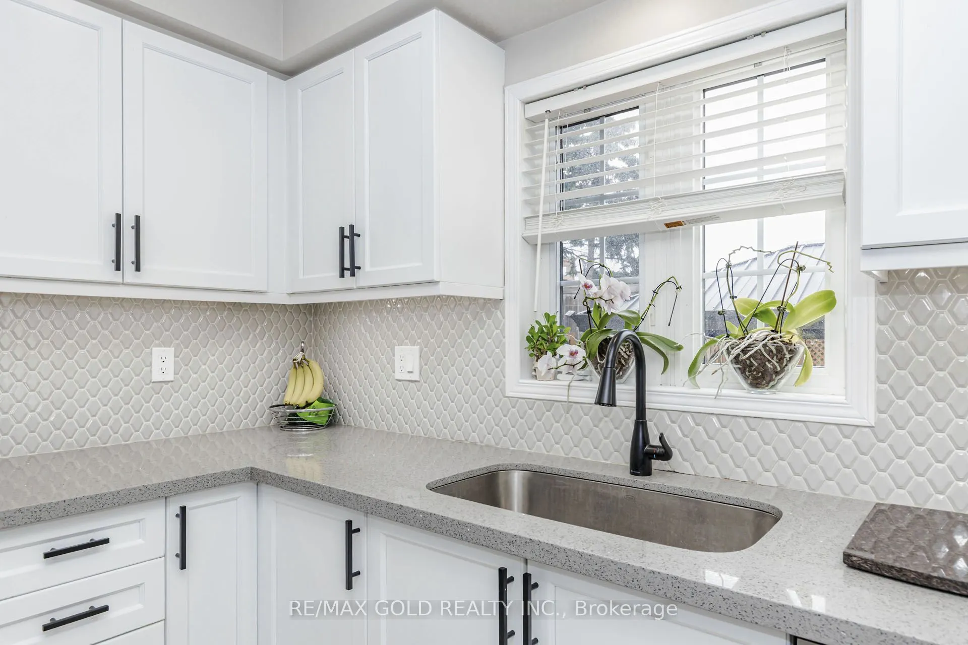 36 Summerdale Crescent