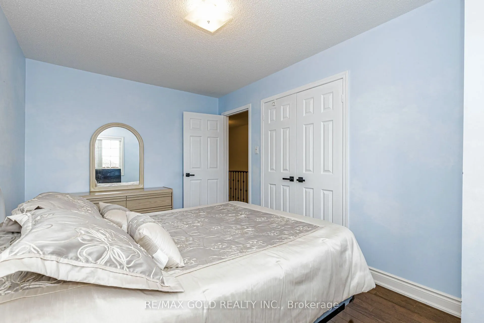 36 Summerdale Crescent