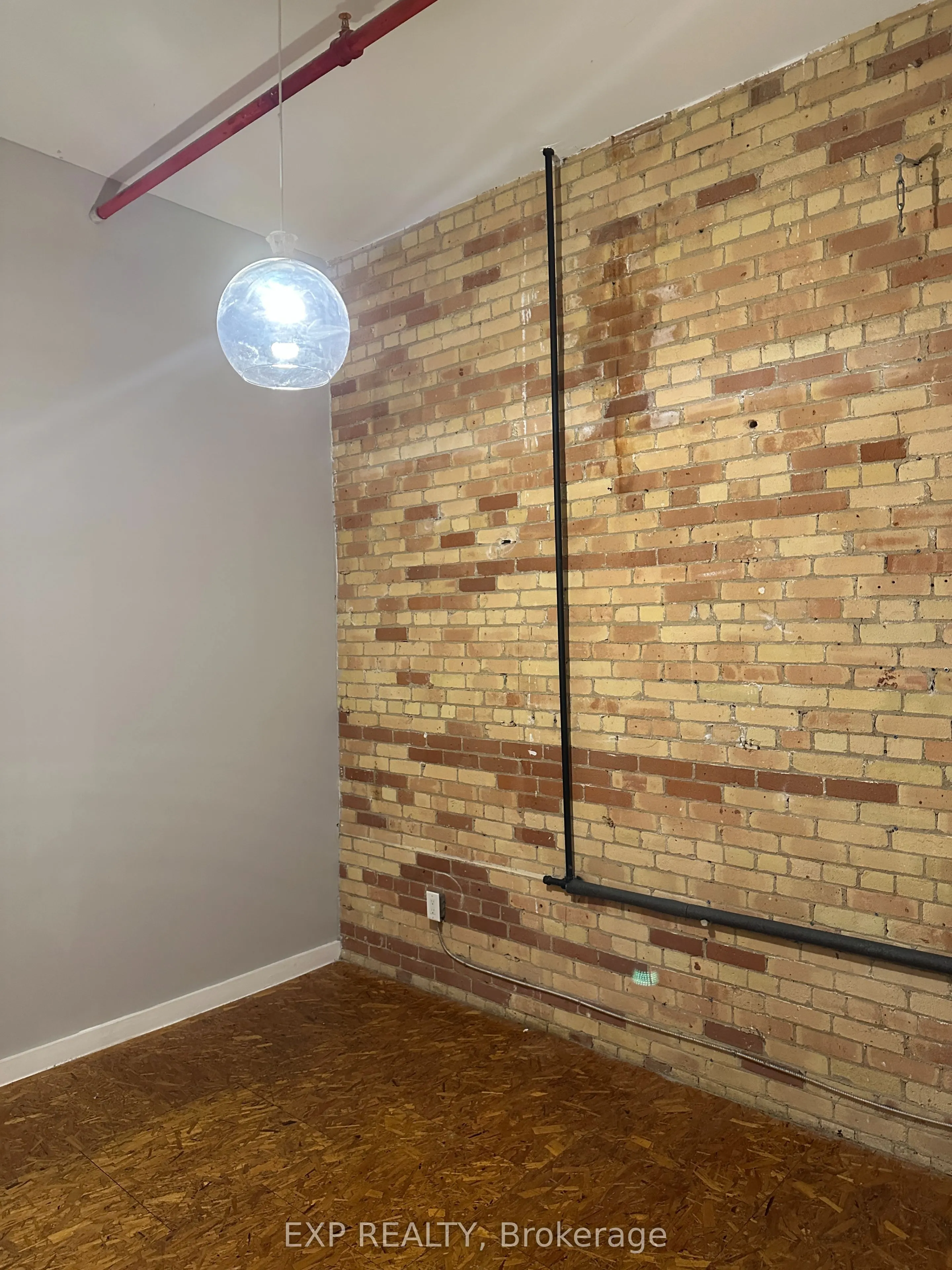 2480 Dundas Street W #2474