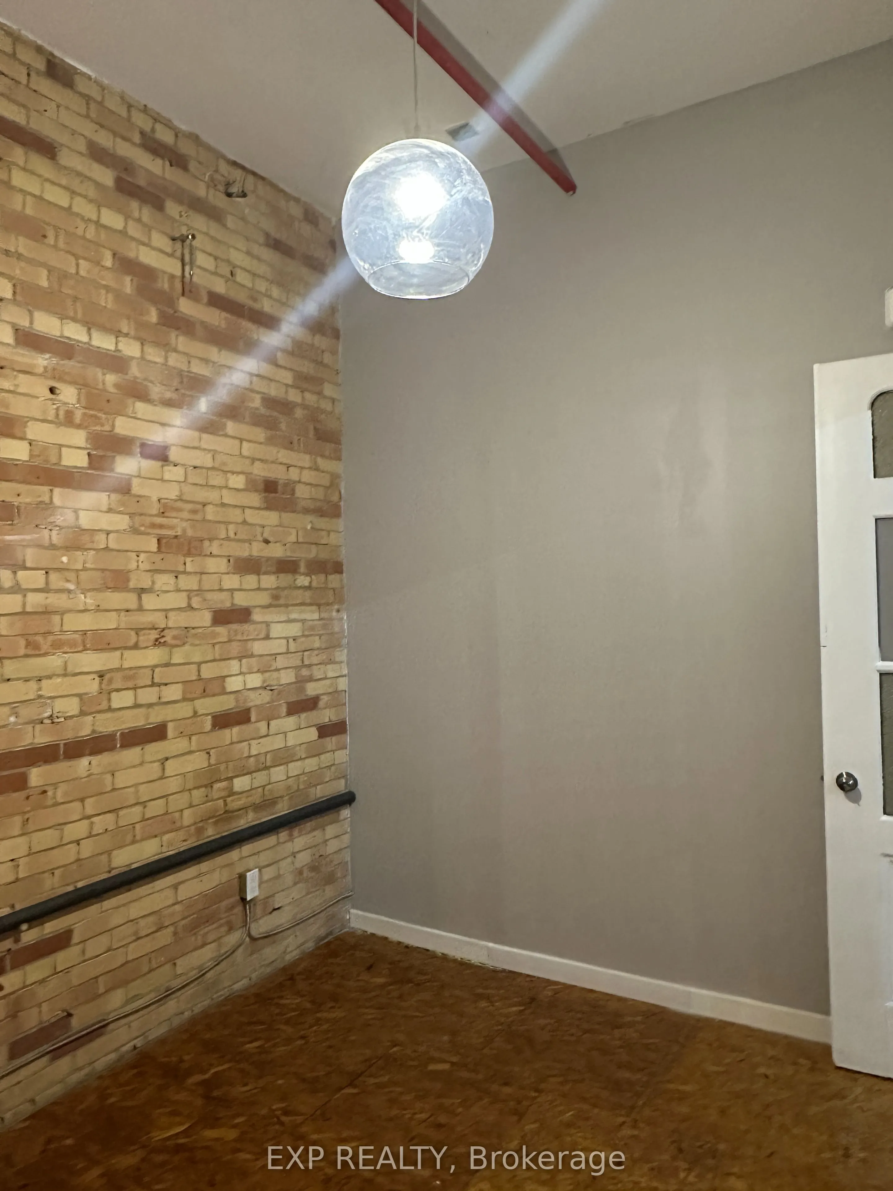 2480 Dundas Street W #2474