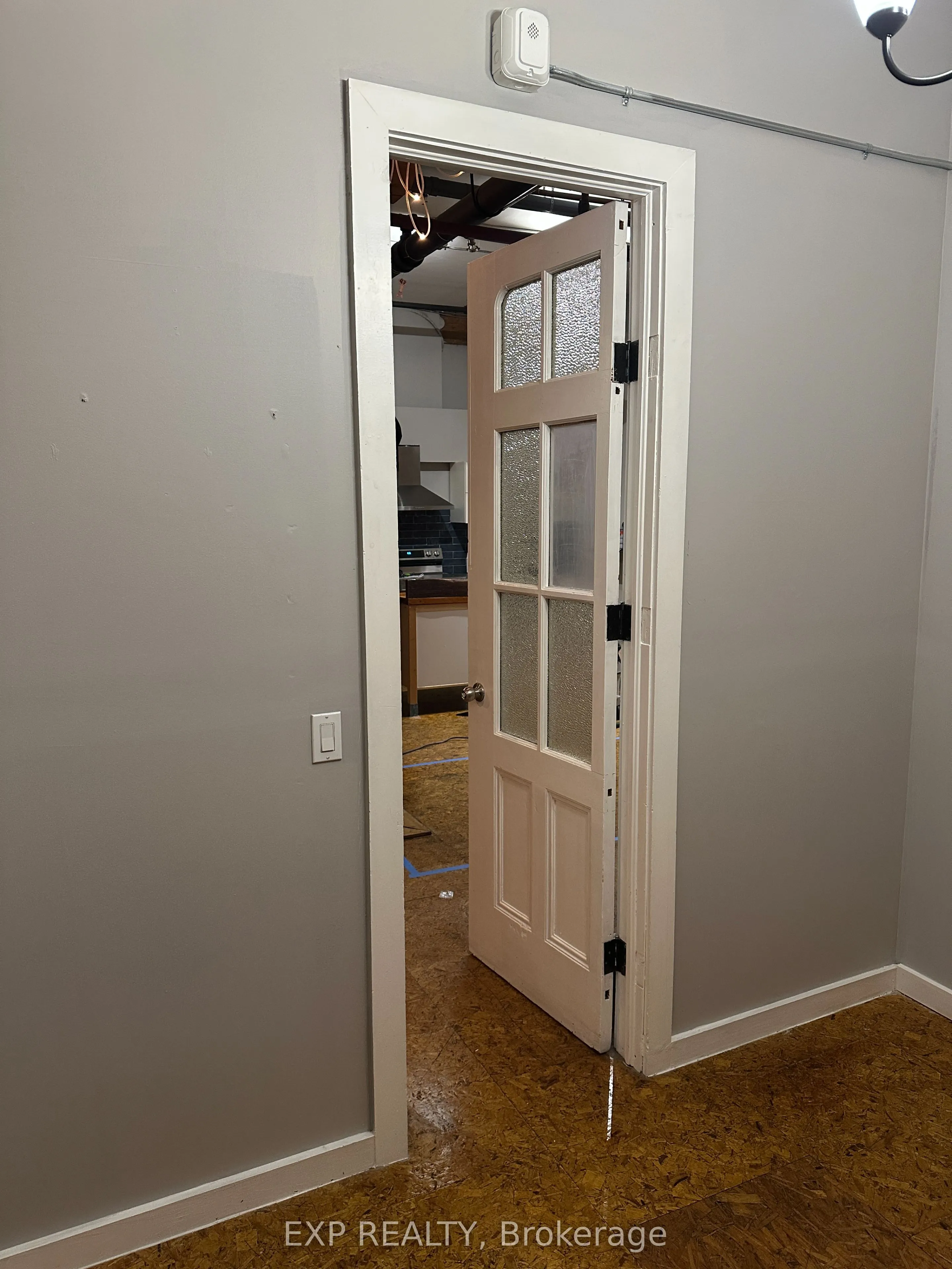2480 Dundas Street W #2474