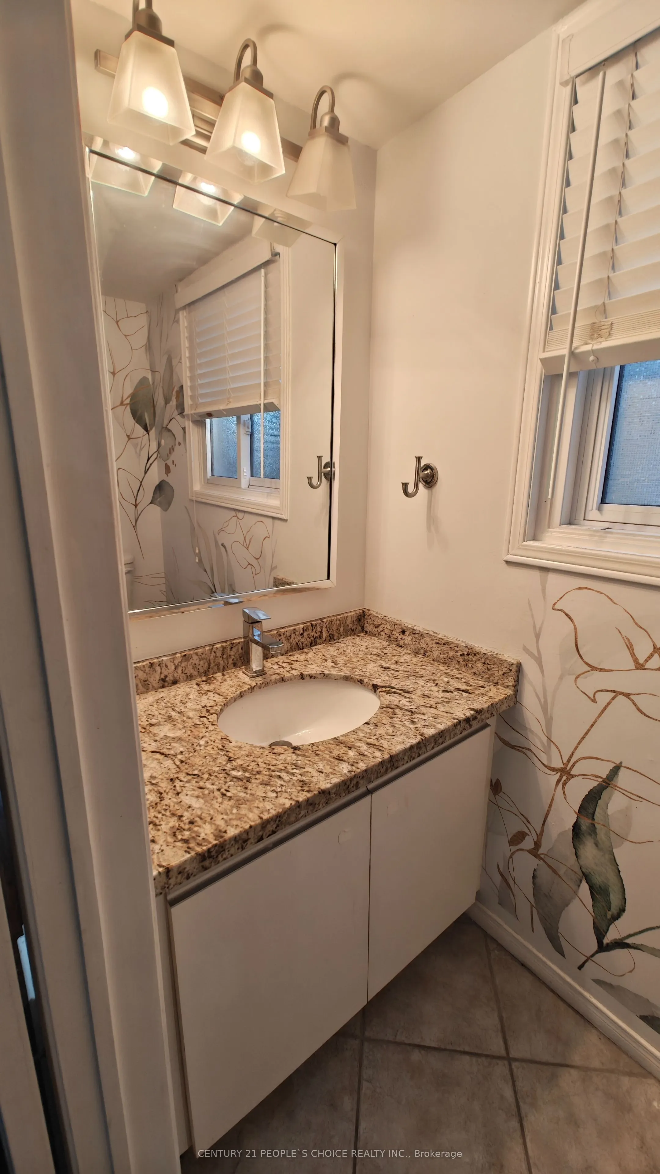 2110 Cleaver Avenue #215