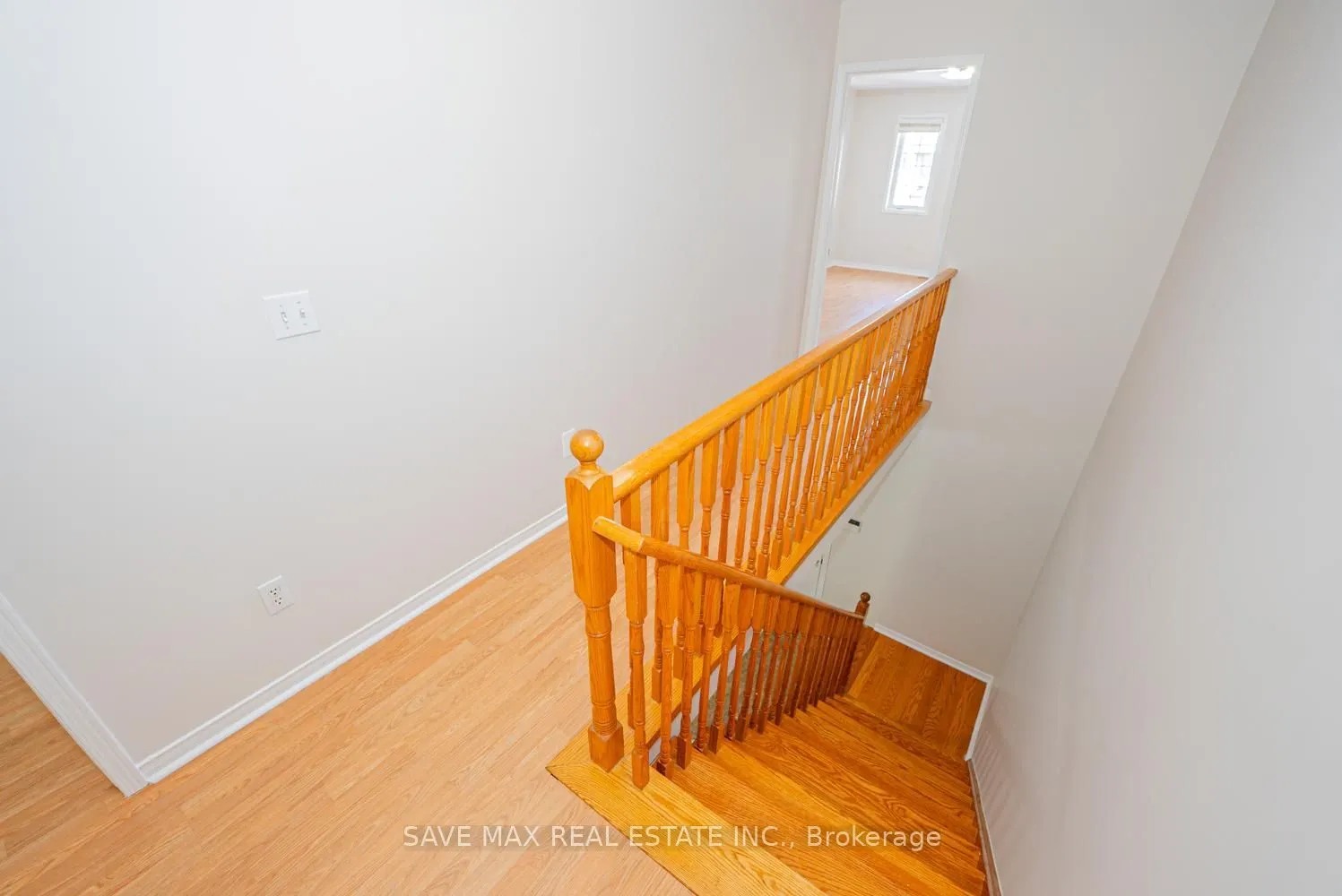1148 Windbrook Grove