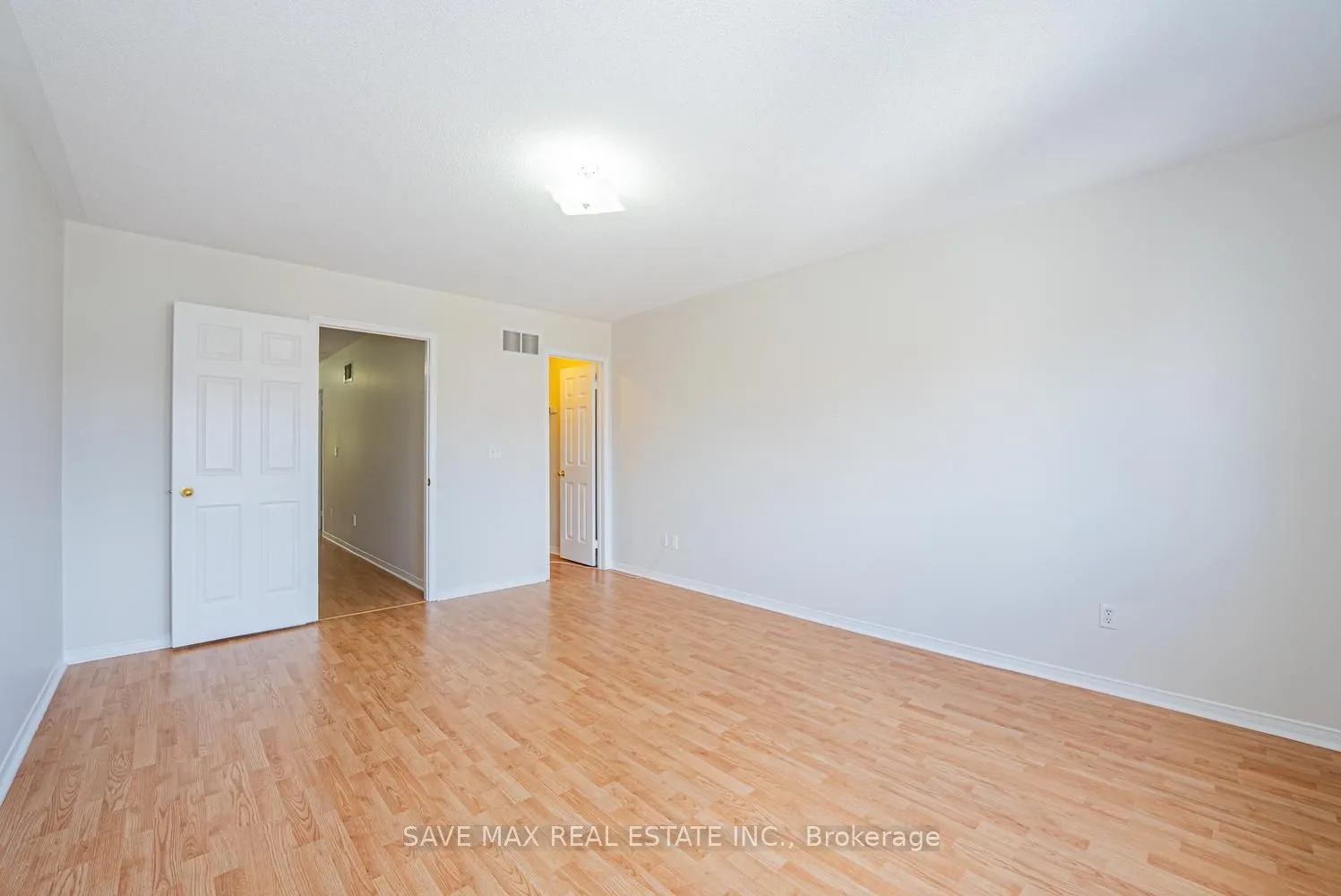 1148 Windbrook Grove
