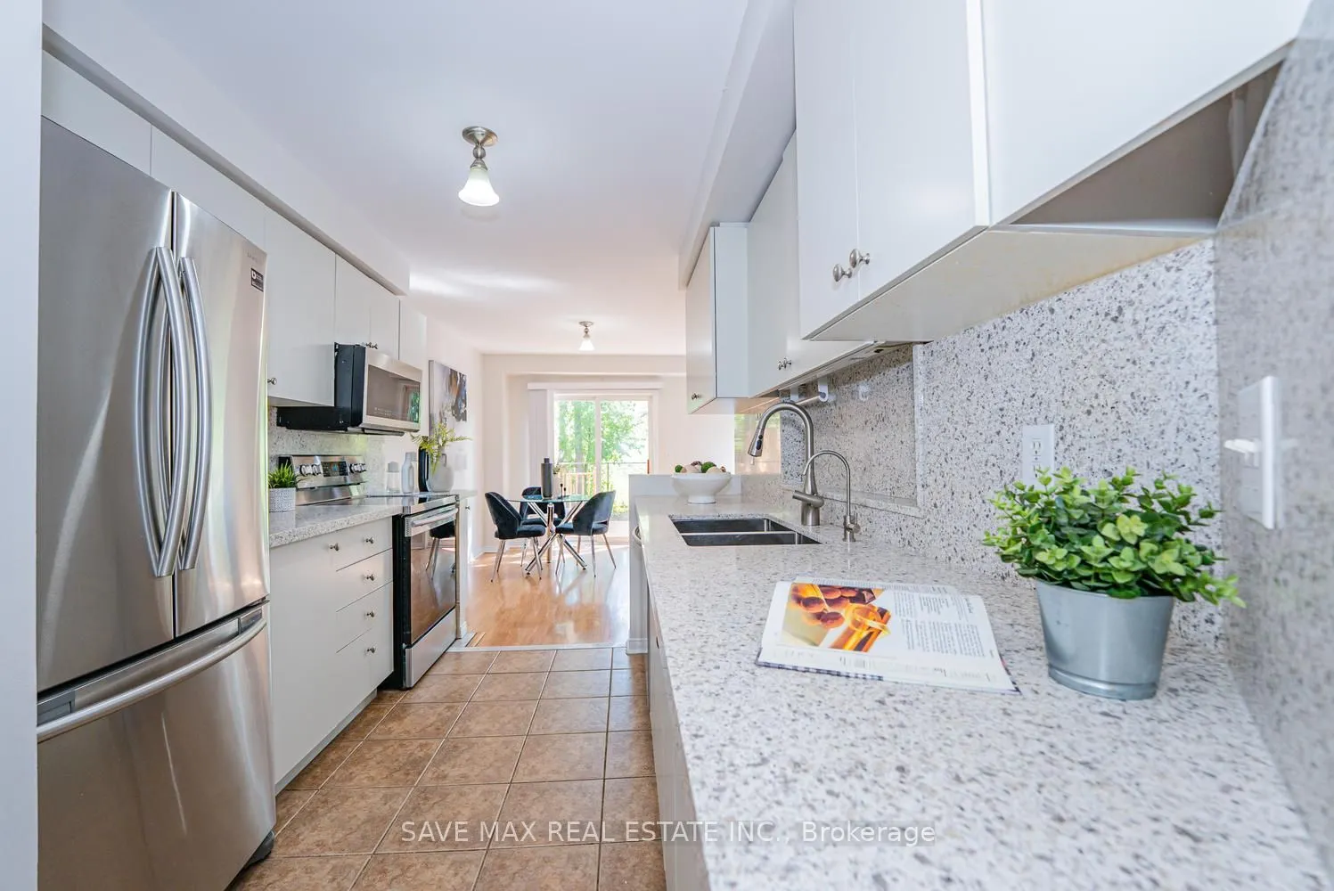 1148 Windbrook Grove