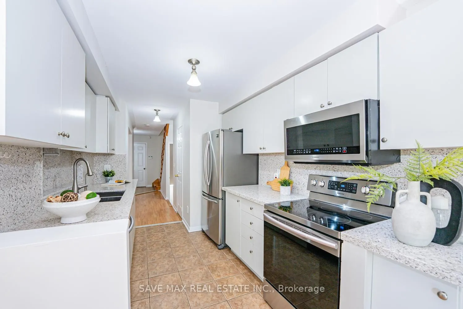 1148 Windbrook Grove