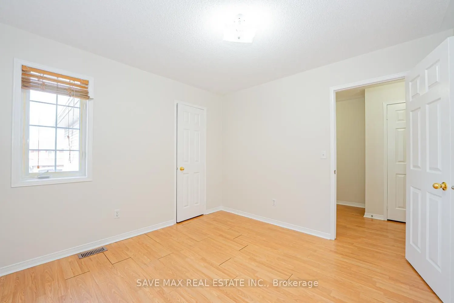 1148 Windbrook Grove