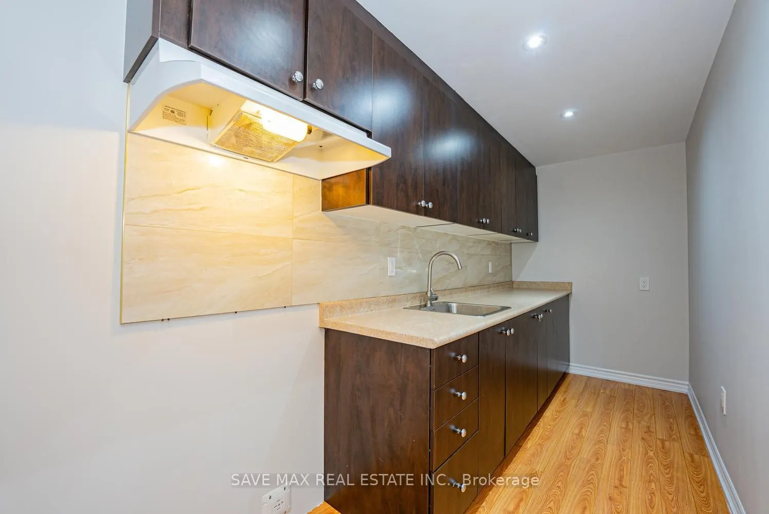 1148 Windbrook Grove