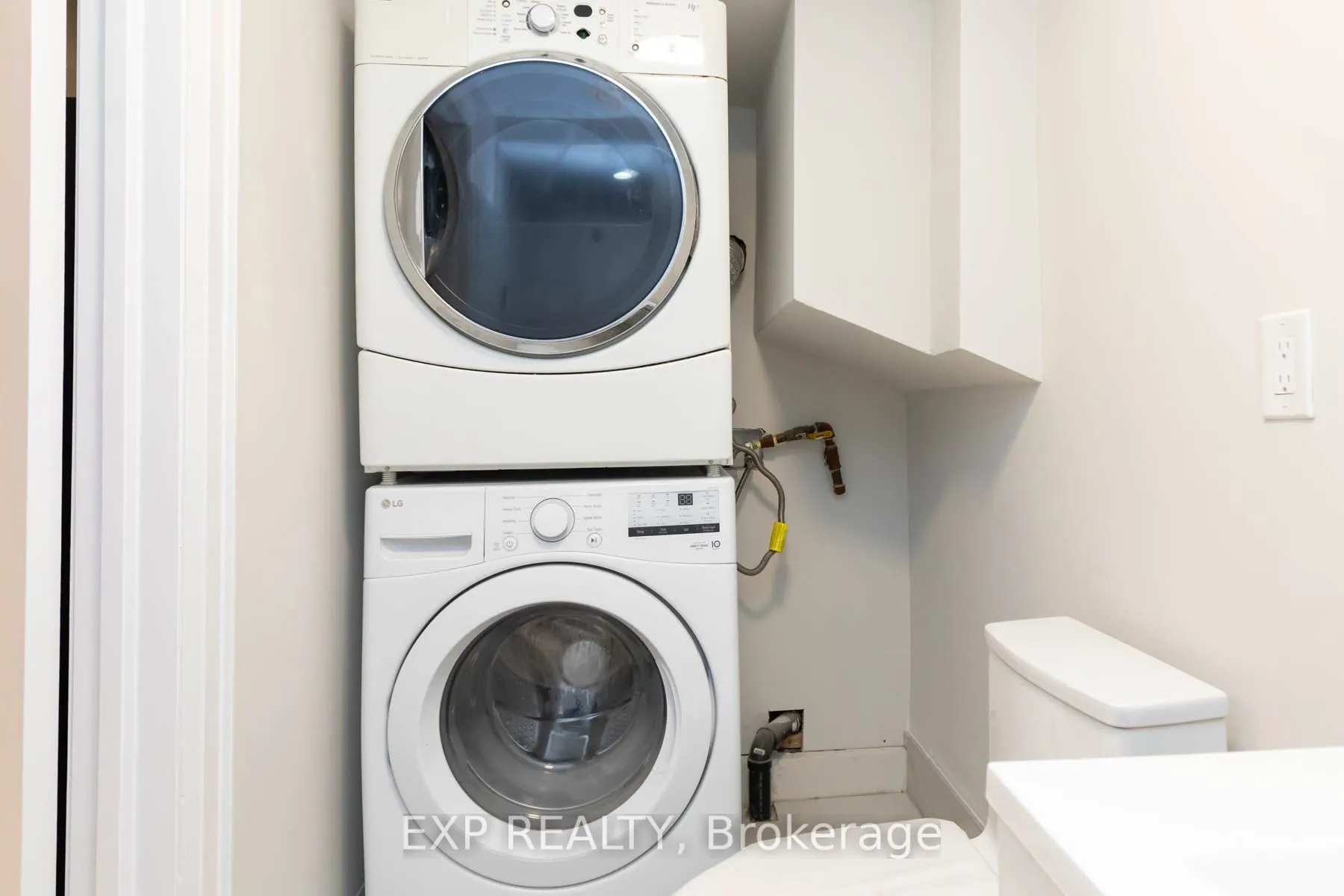 84 Laurel Avenue #Unit B