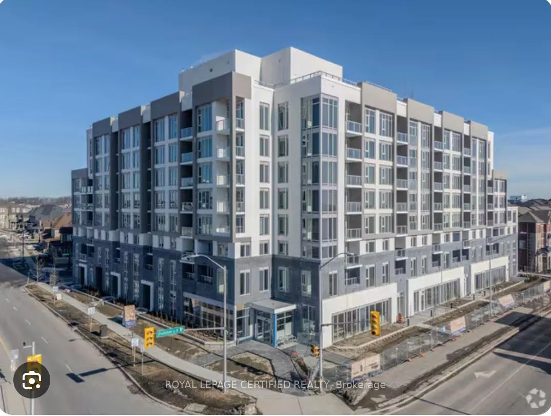 1415 Dundas Street #304
