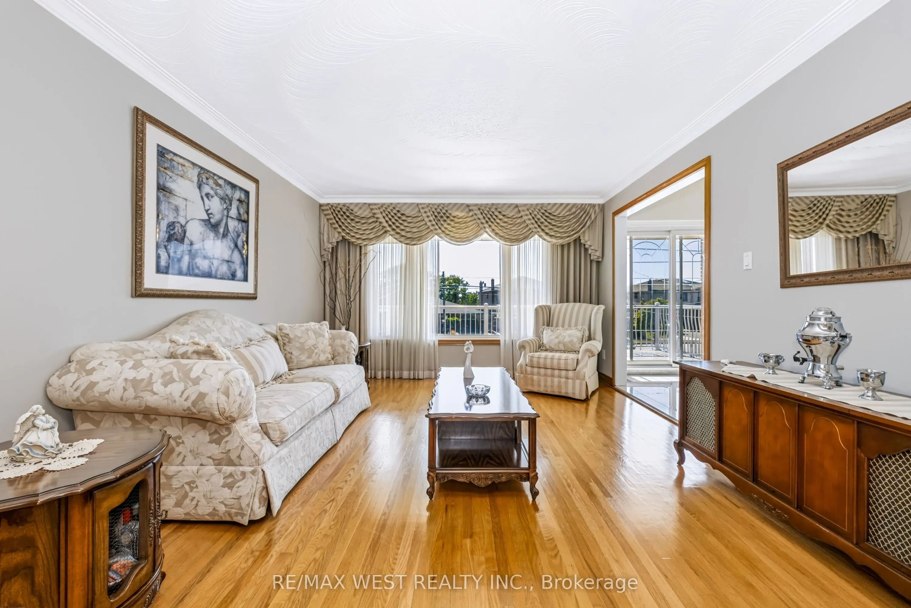 254 Maple Leaf Drive