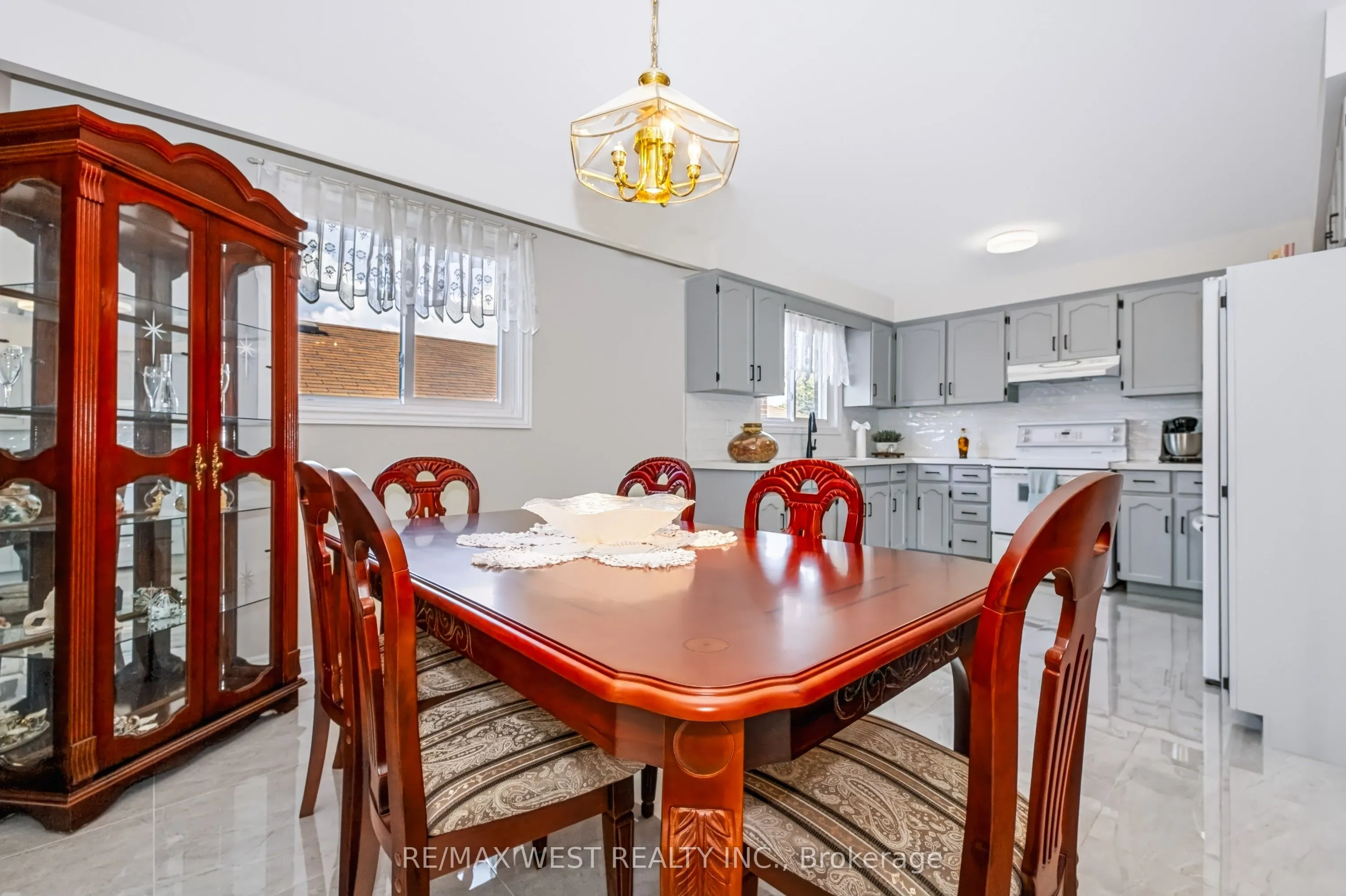 254 Maple Leaf Drive