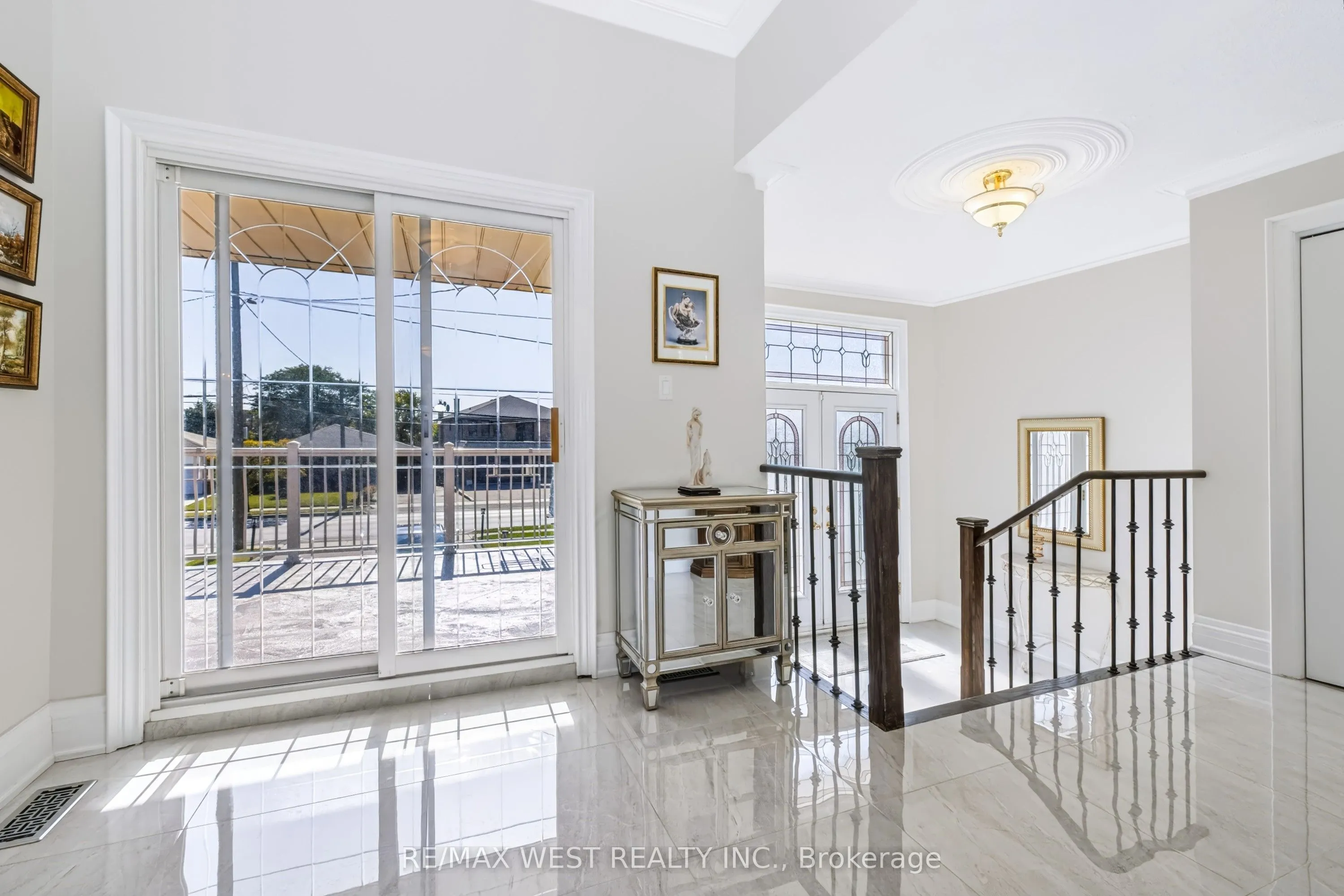 254 Maple Leaf Drive