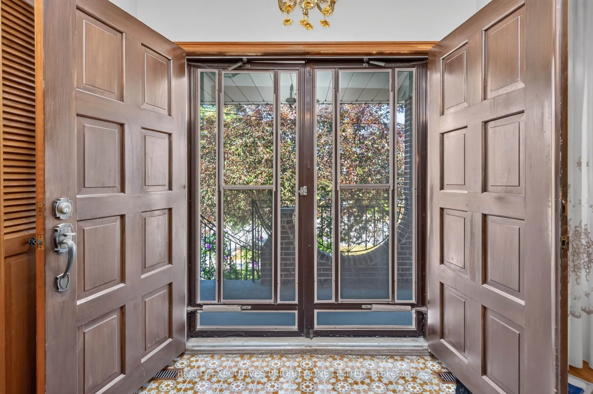 355 Glen Park Avenue