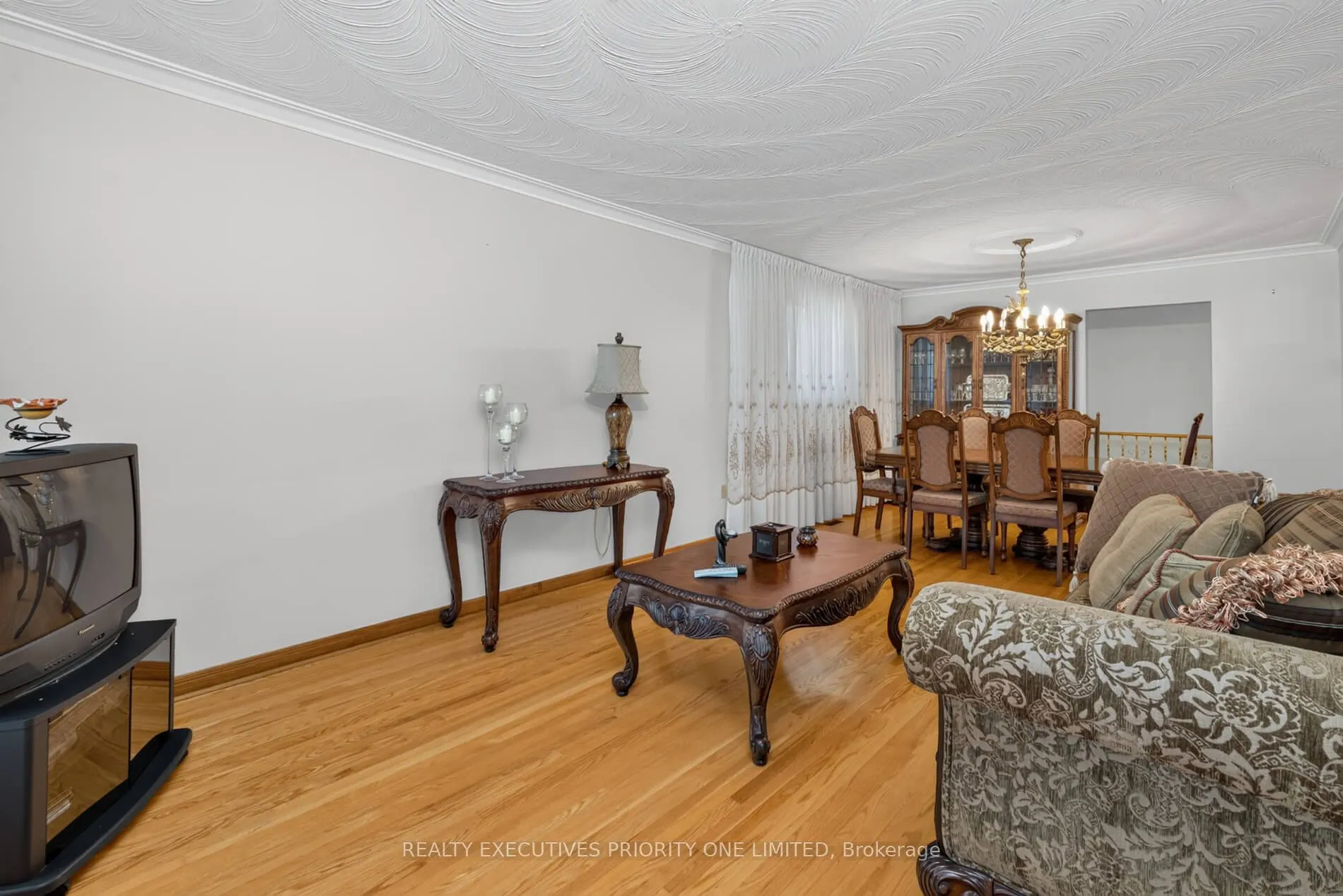355 Glen Park Avenue