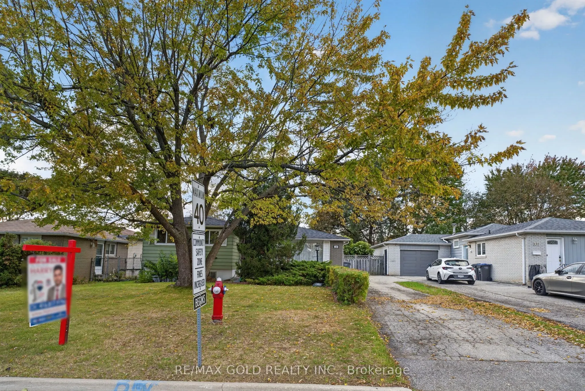 129 Folkstone Crescent