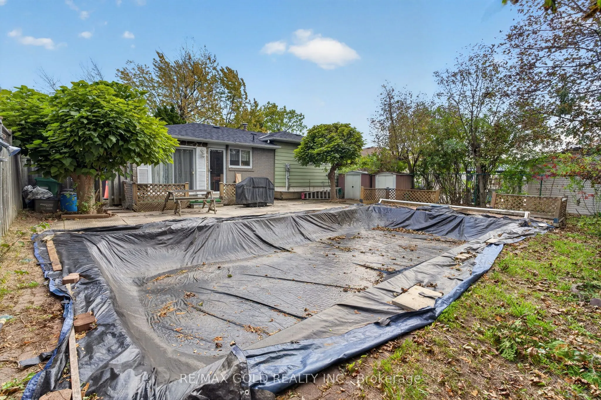 129 Folkstone Crescent