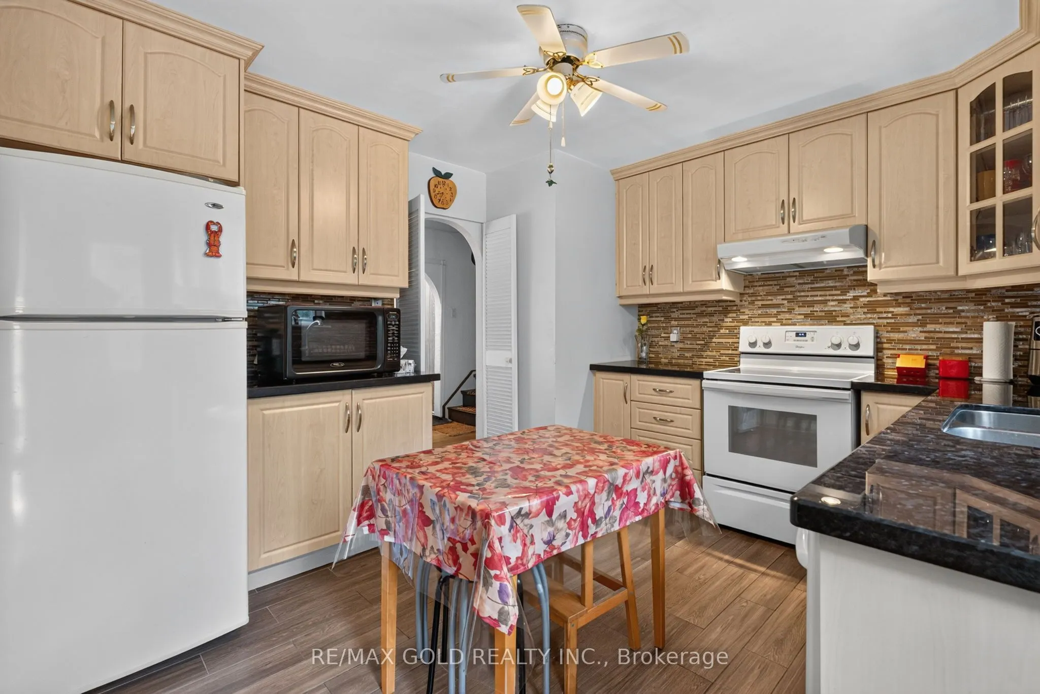 129 Folkstone Crescent