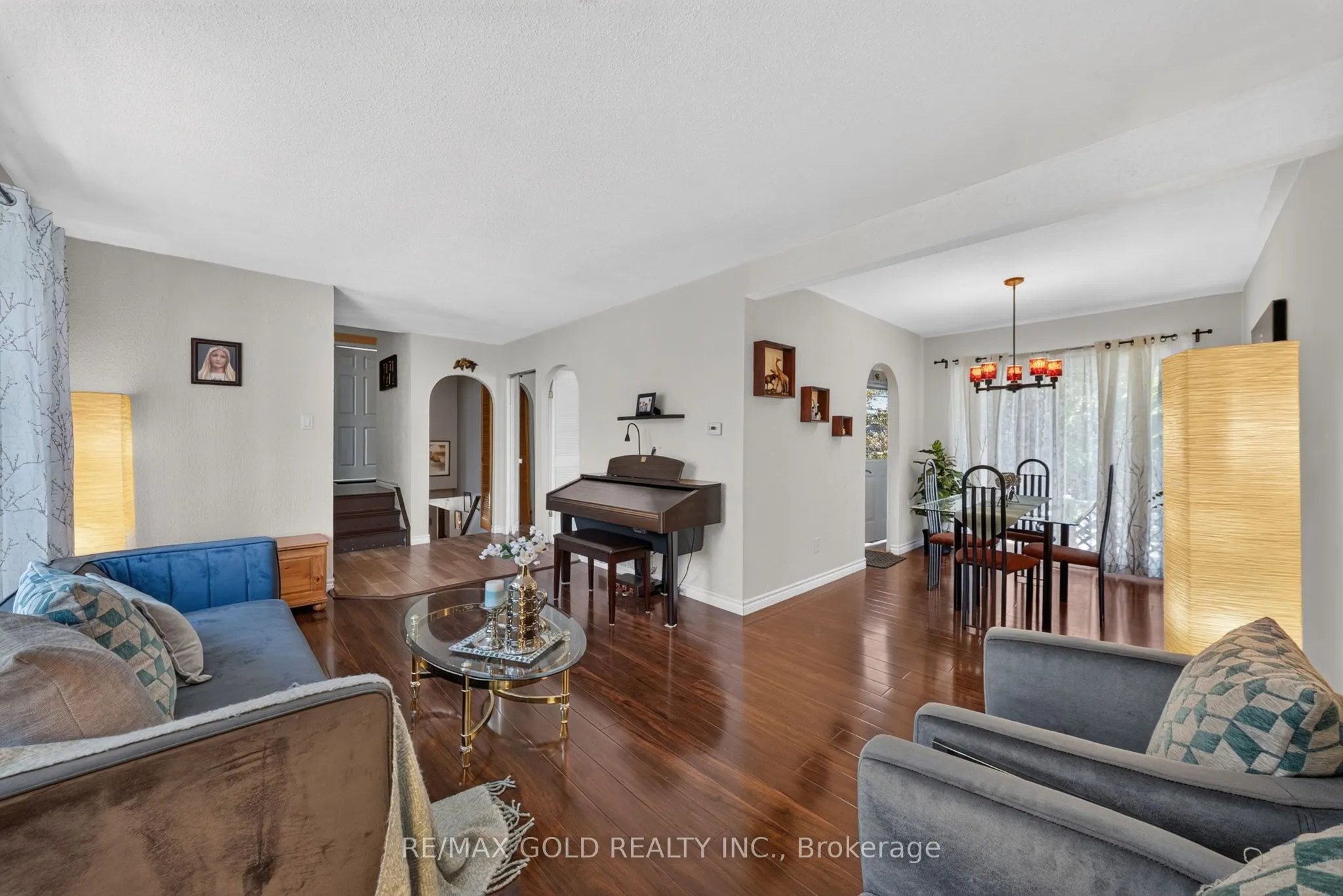 129 Folkstone Crescent