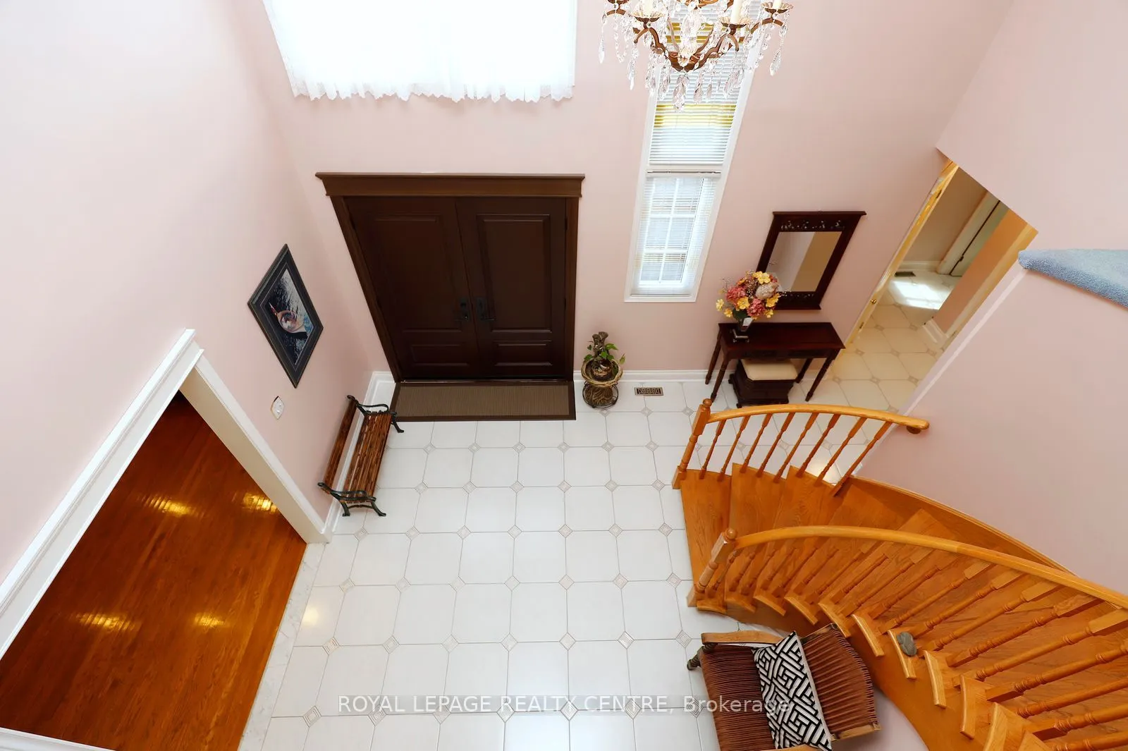 5680 Oldcastle Crescent