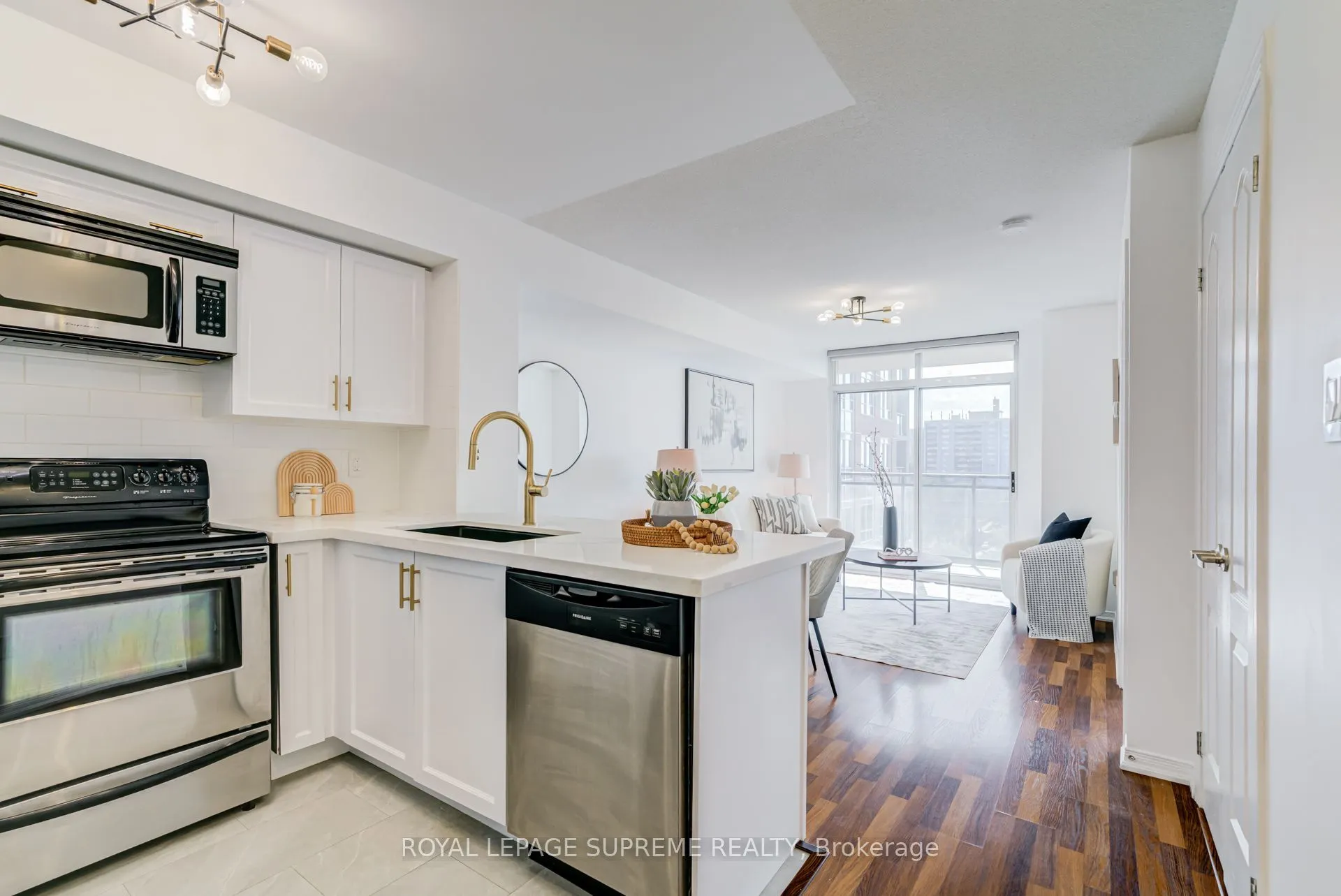 2772 Keele Street #601