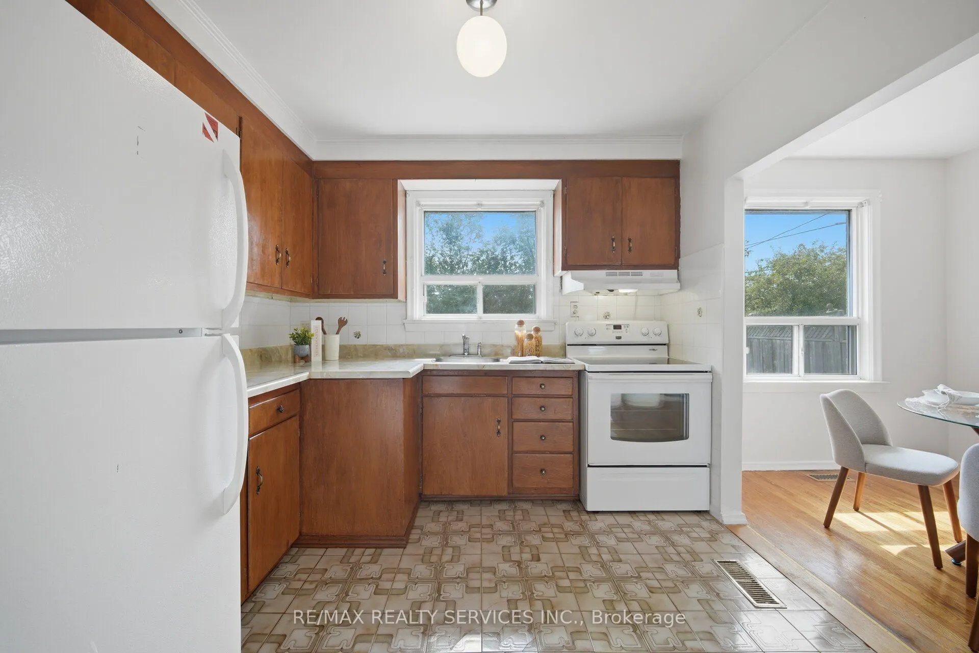 27 Edgemont Drive