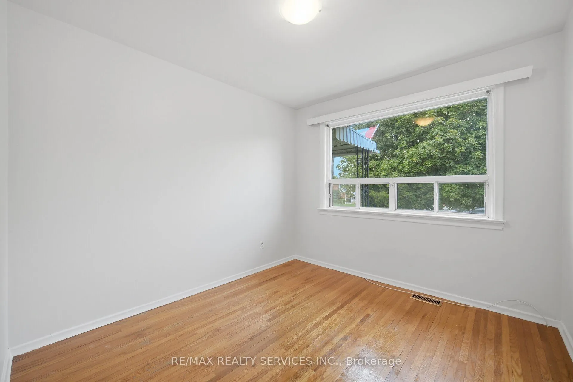 27 Edgemont Drive
