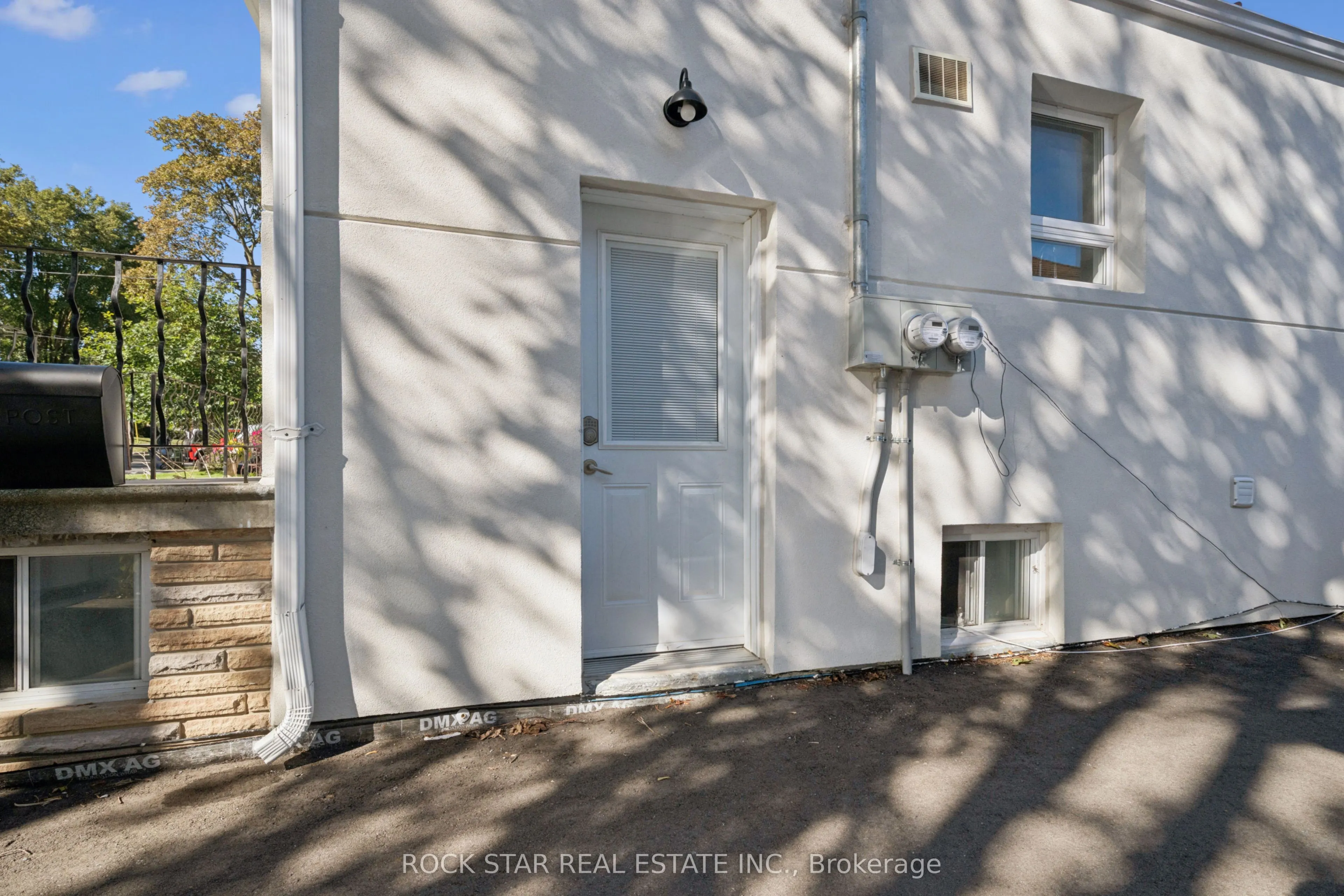 20 Braeburn Avenue