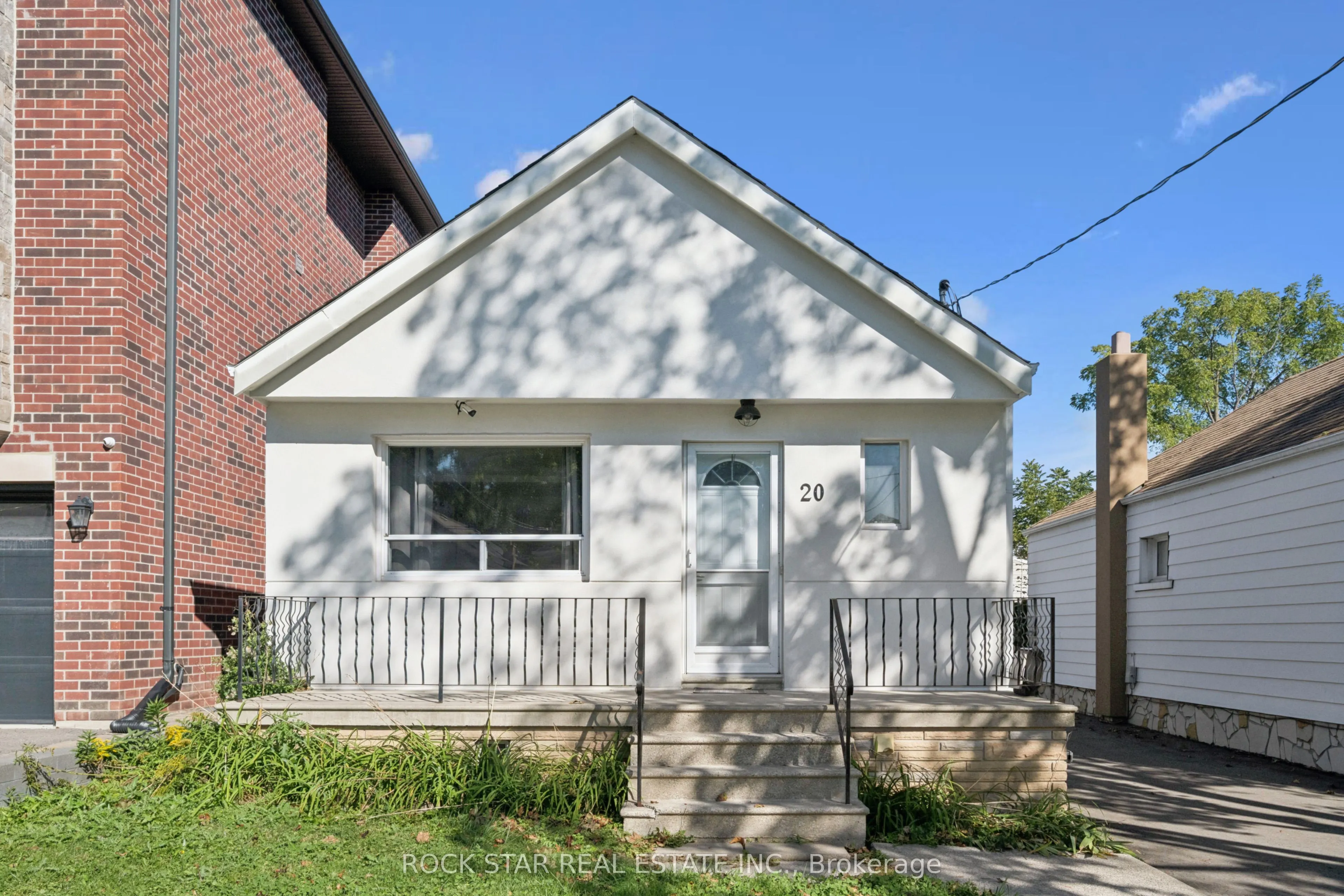 20 Braeburn Avenue