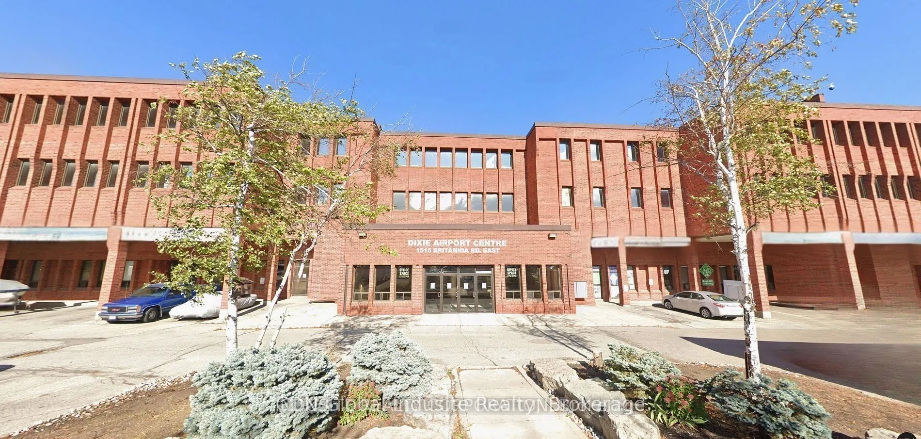 1515 Britannia Road E #250
