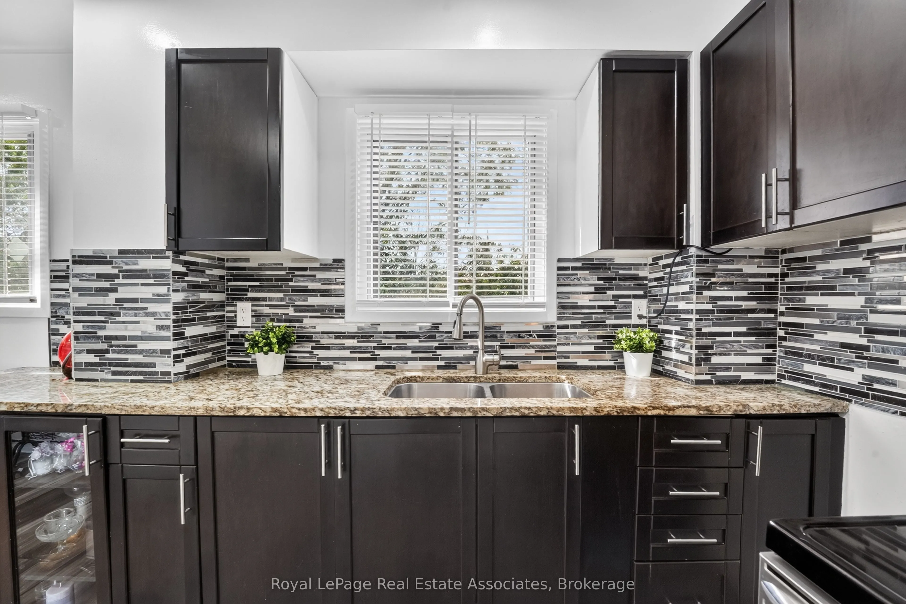 6 Ellerslie Road #6