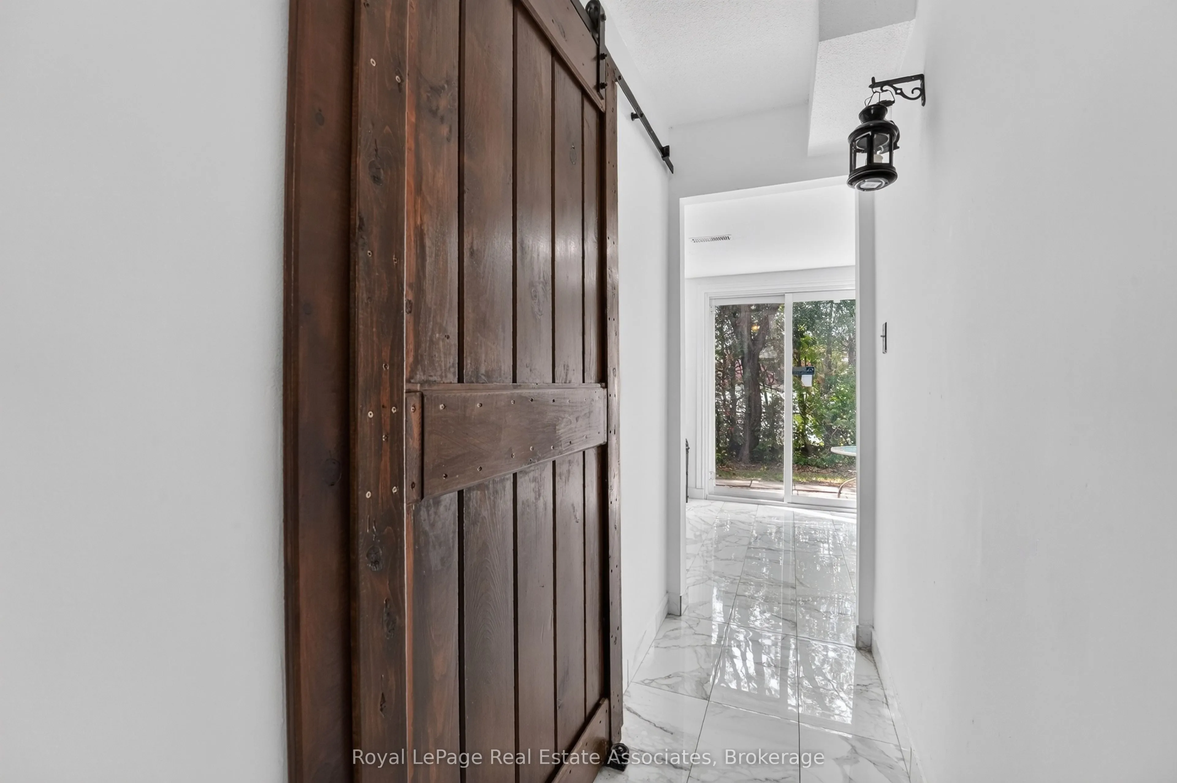 6 Ellerslie Road #6