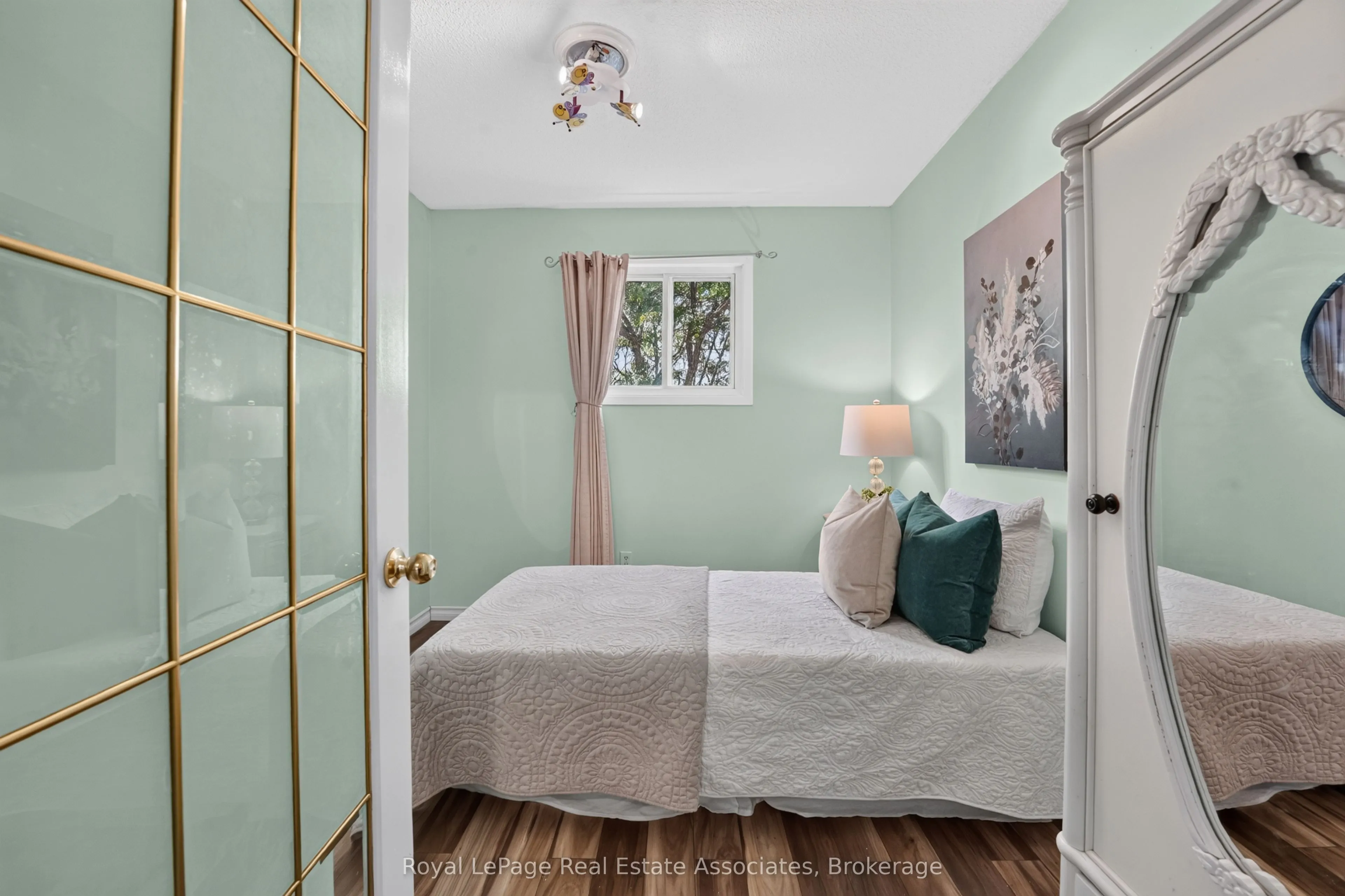 6 Ellerslie Road #6