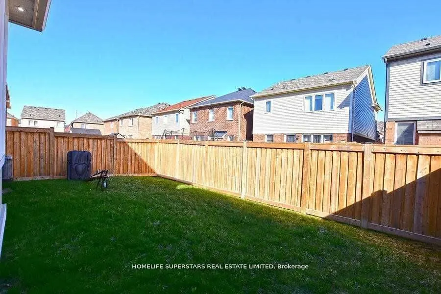 63 Enford Crescent
