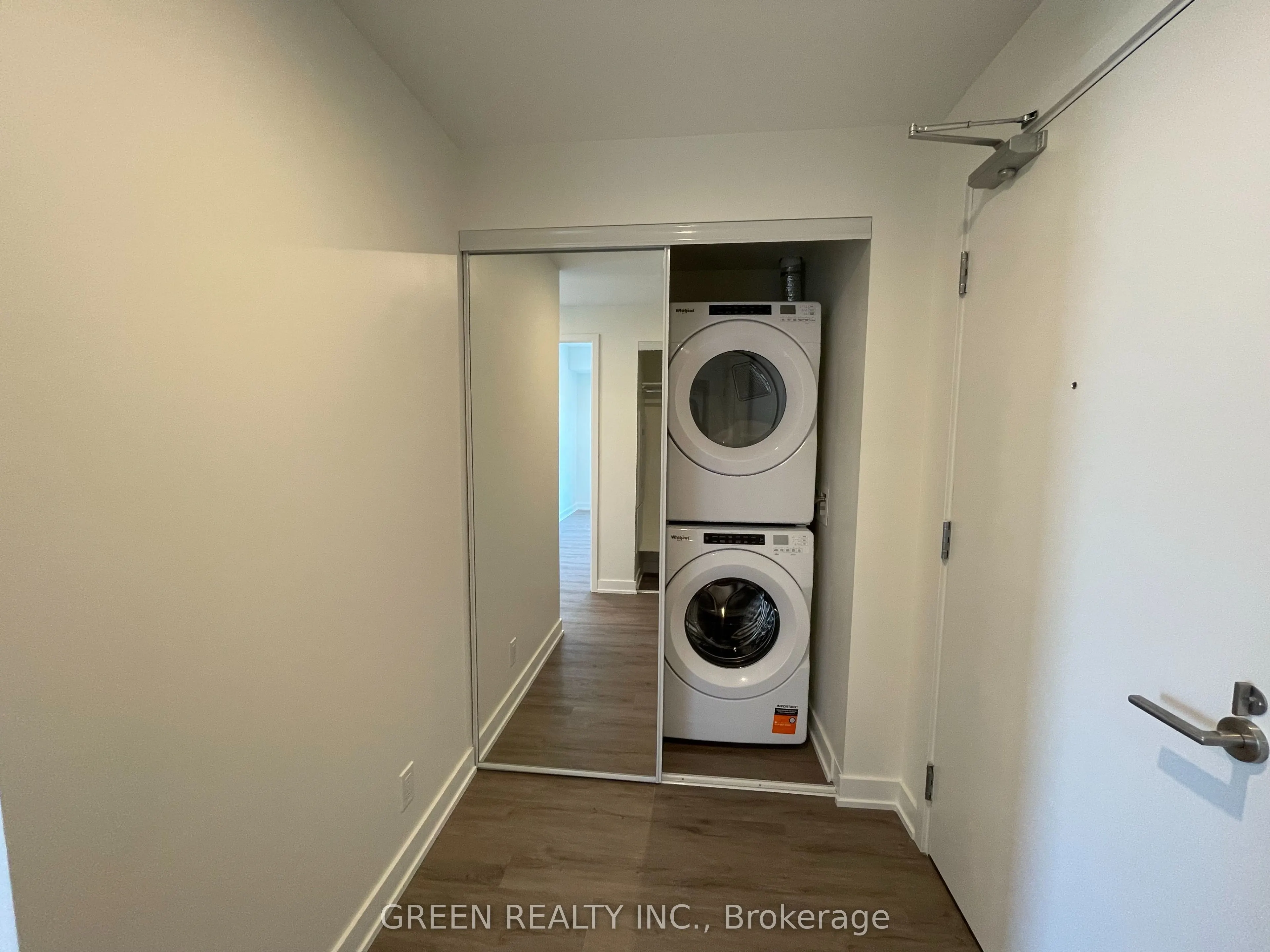 25 Gibbs Road #2607
