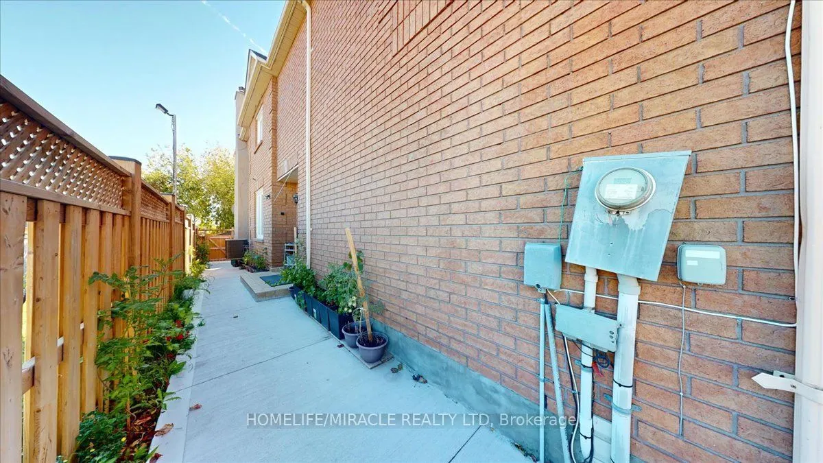 5026 Moulin Rouge Crescent #Bsmnt