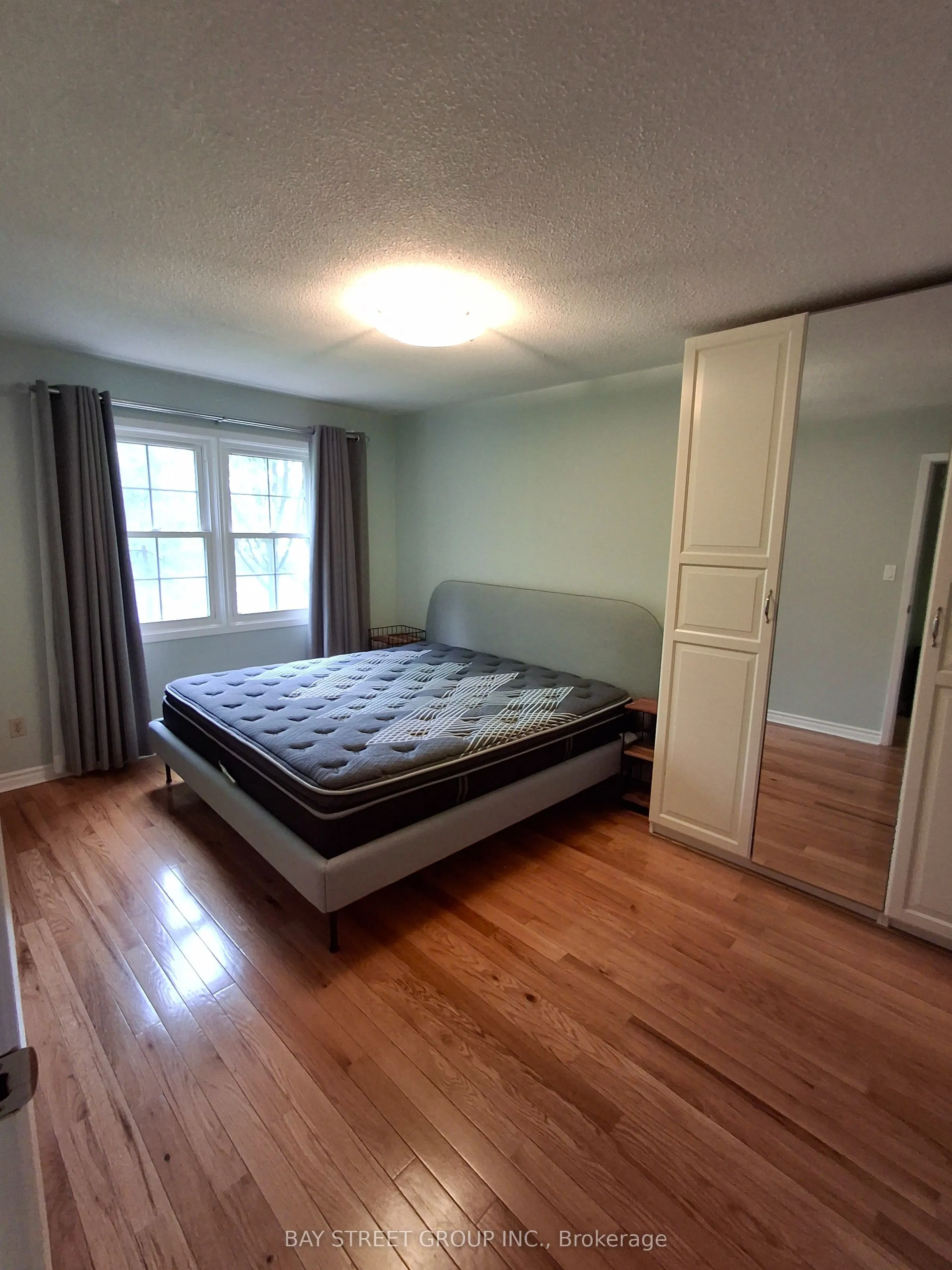 2120 Rathburn Road E #127