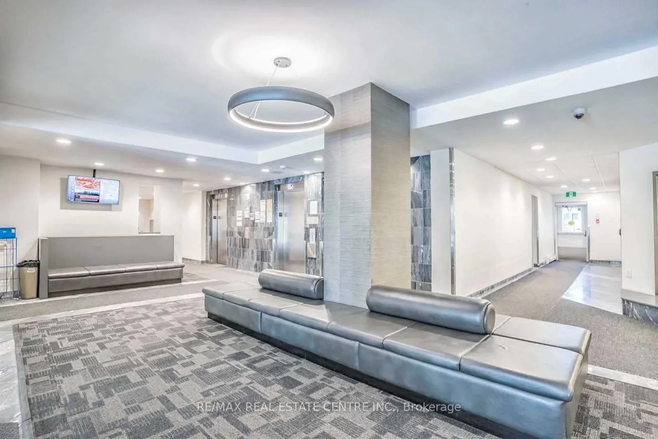 350 Webb Drive #411